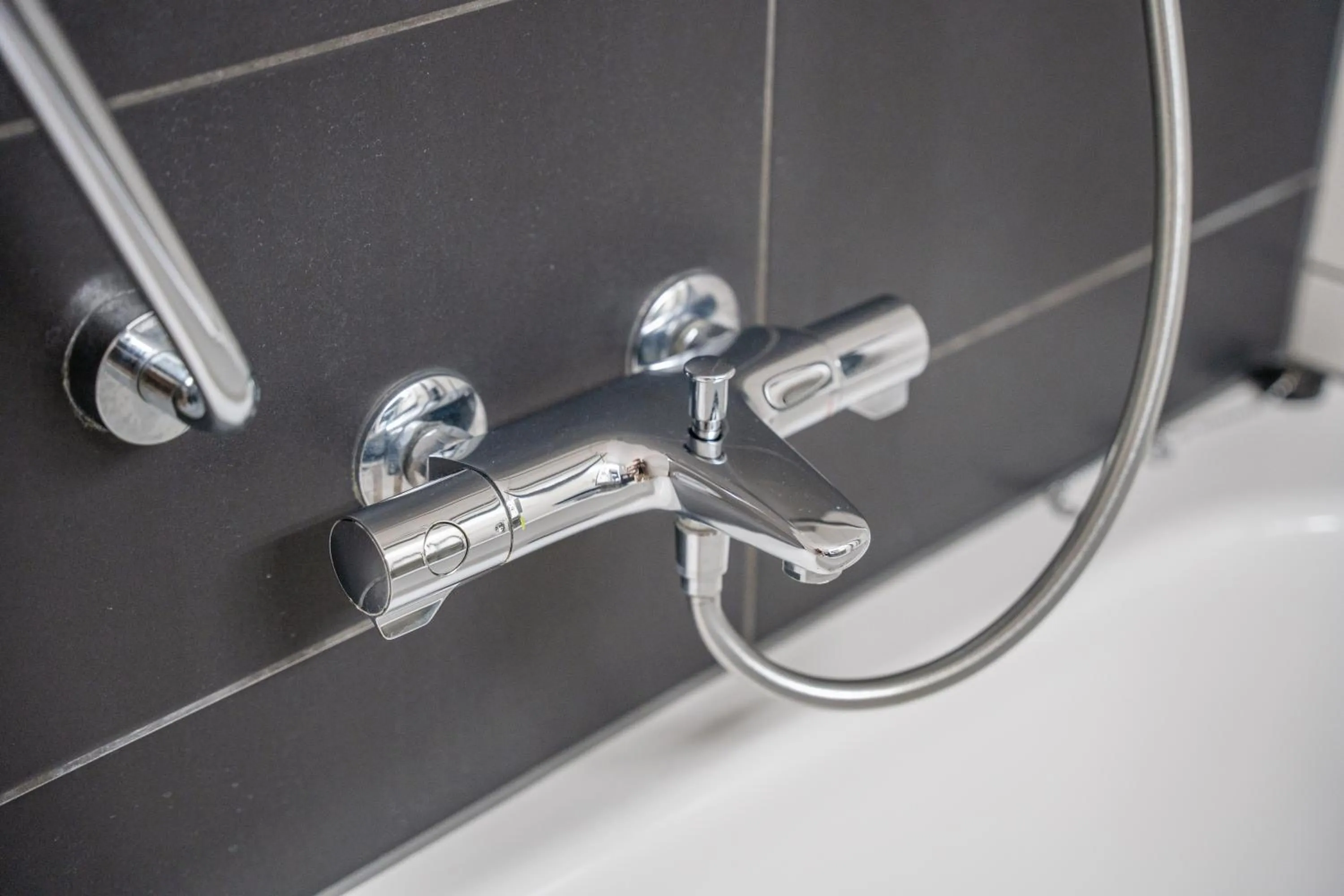 Bathroom in Airways Hotels Frankfurt Airport West