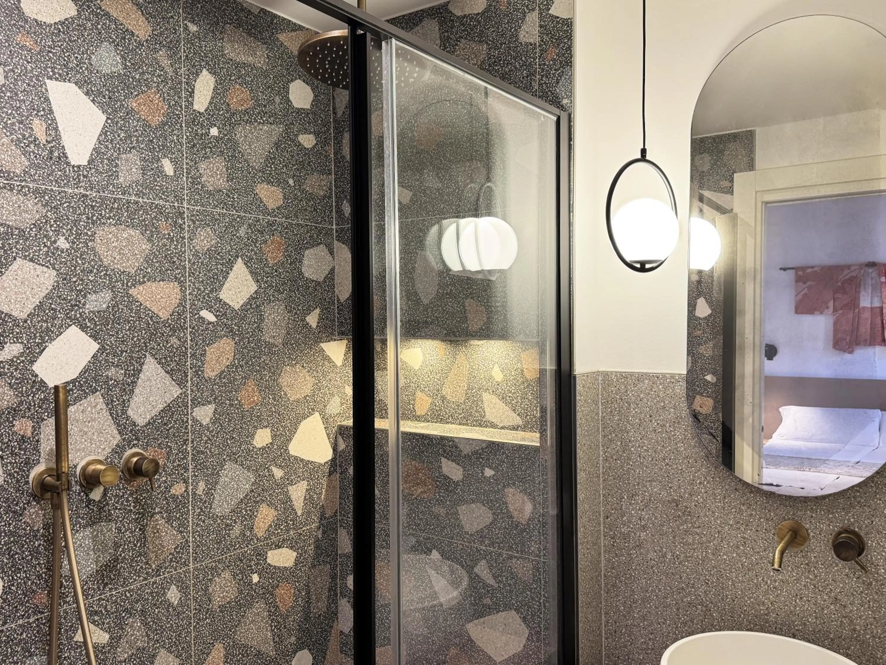 Shower in Palazzetto San Marco