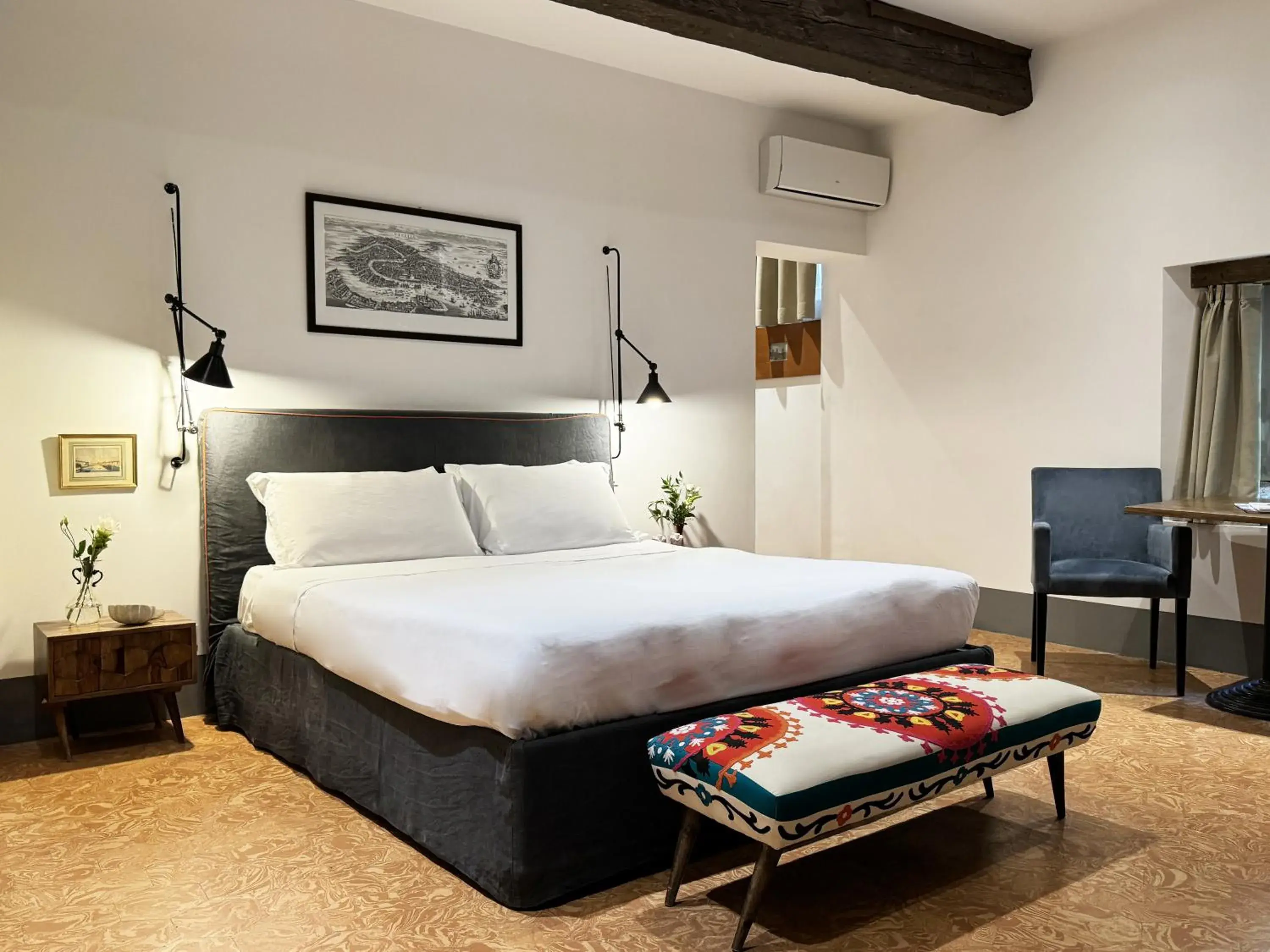 Apartment Ground Floor with Garden in Palazzetto San Marco Apartment Ground Floor with Garden in Palazzetto San Marco