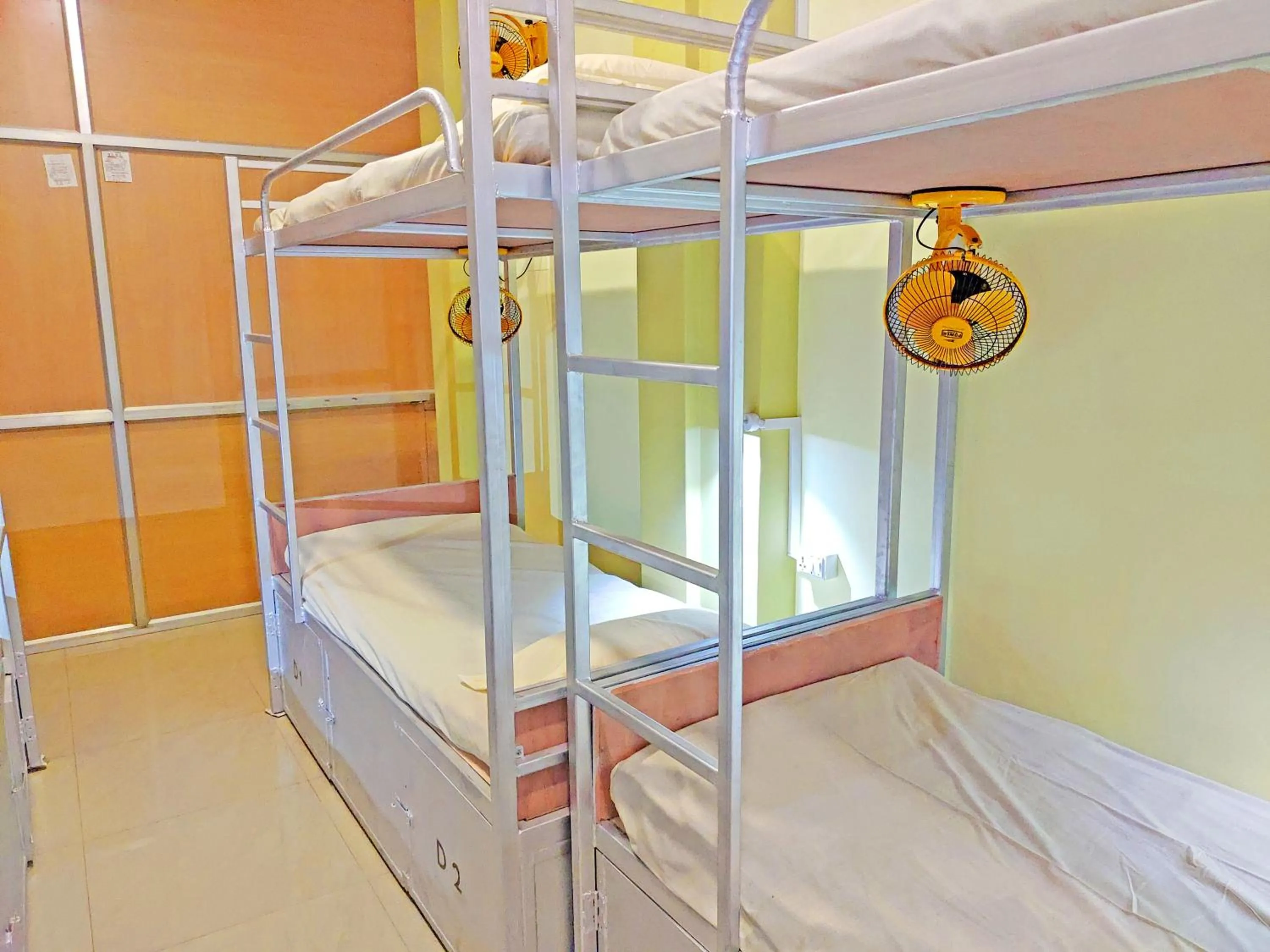 bunk bed in Hotel Ganesha