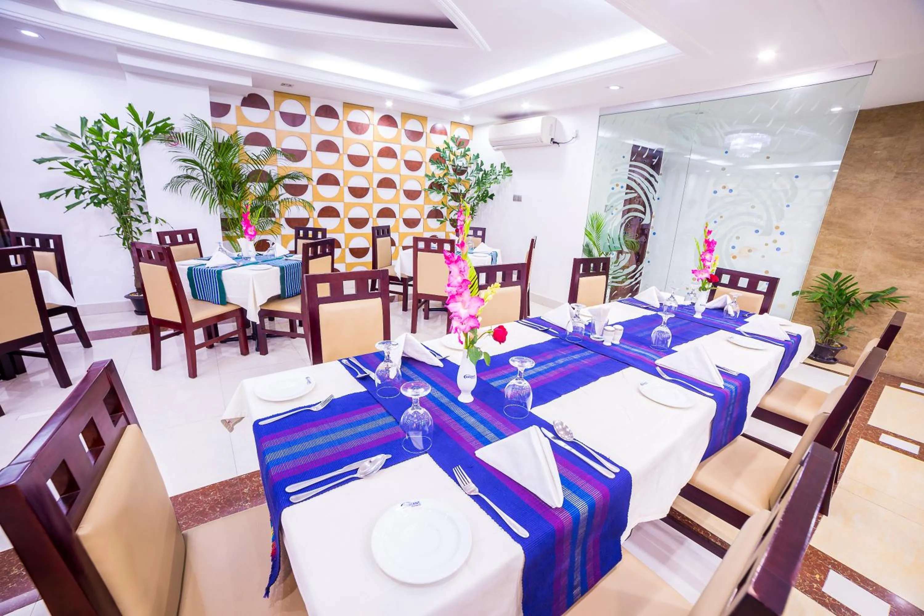 Restaurant/places to eat in Nascent Gardenia Luxury Suites