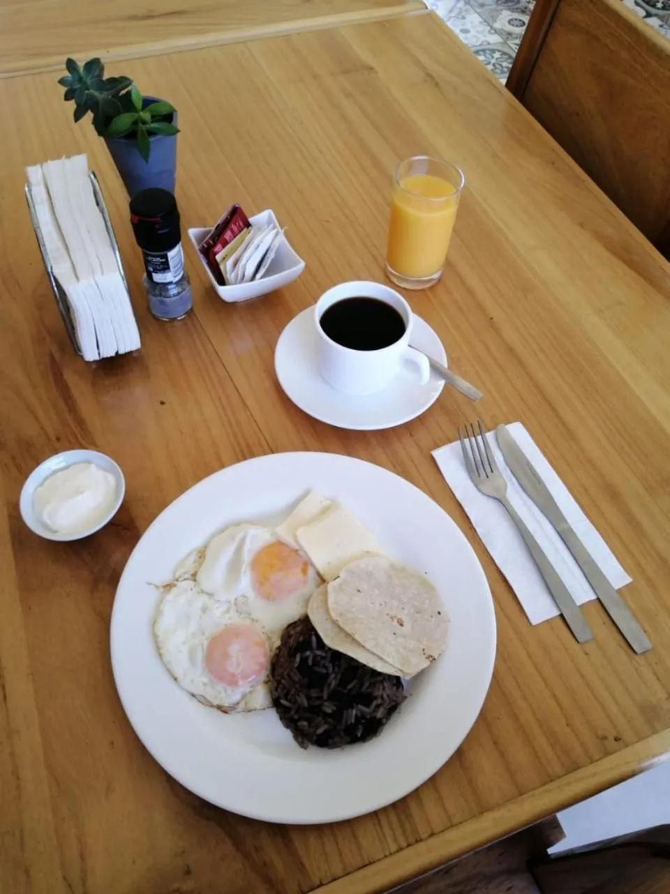 Restaurant/places to eat in Guácima Escondida Hotel Boutique