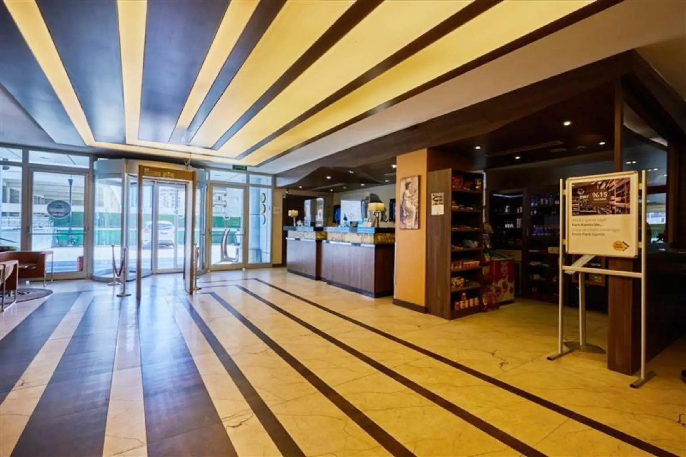 Lobby or reception in Dedeman Park Gaziantep Oteli Lobby or reception in Dedeman Park Gaziantep Oteli