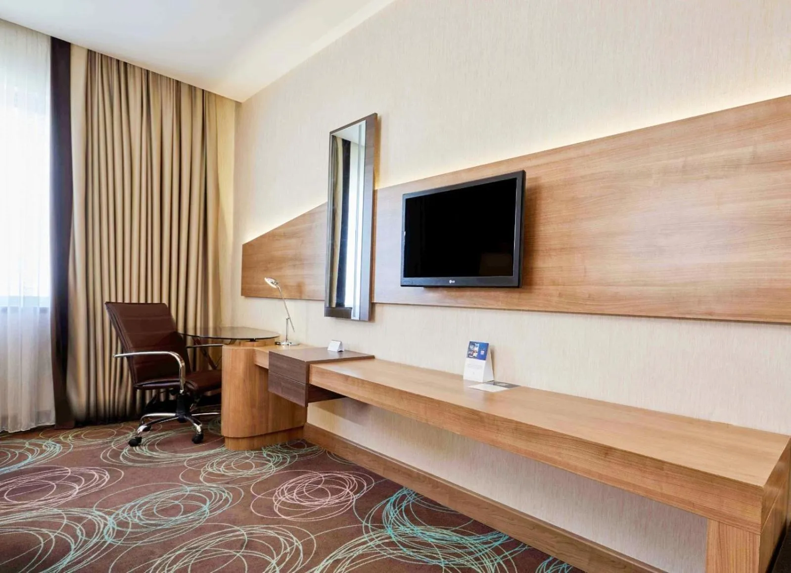 TV and multimedia in Dedeman Park Gaziantep Oteli