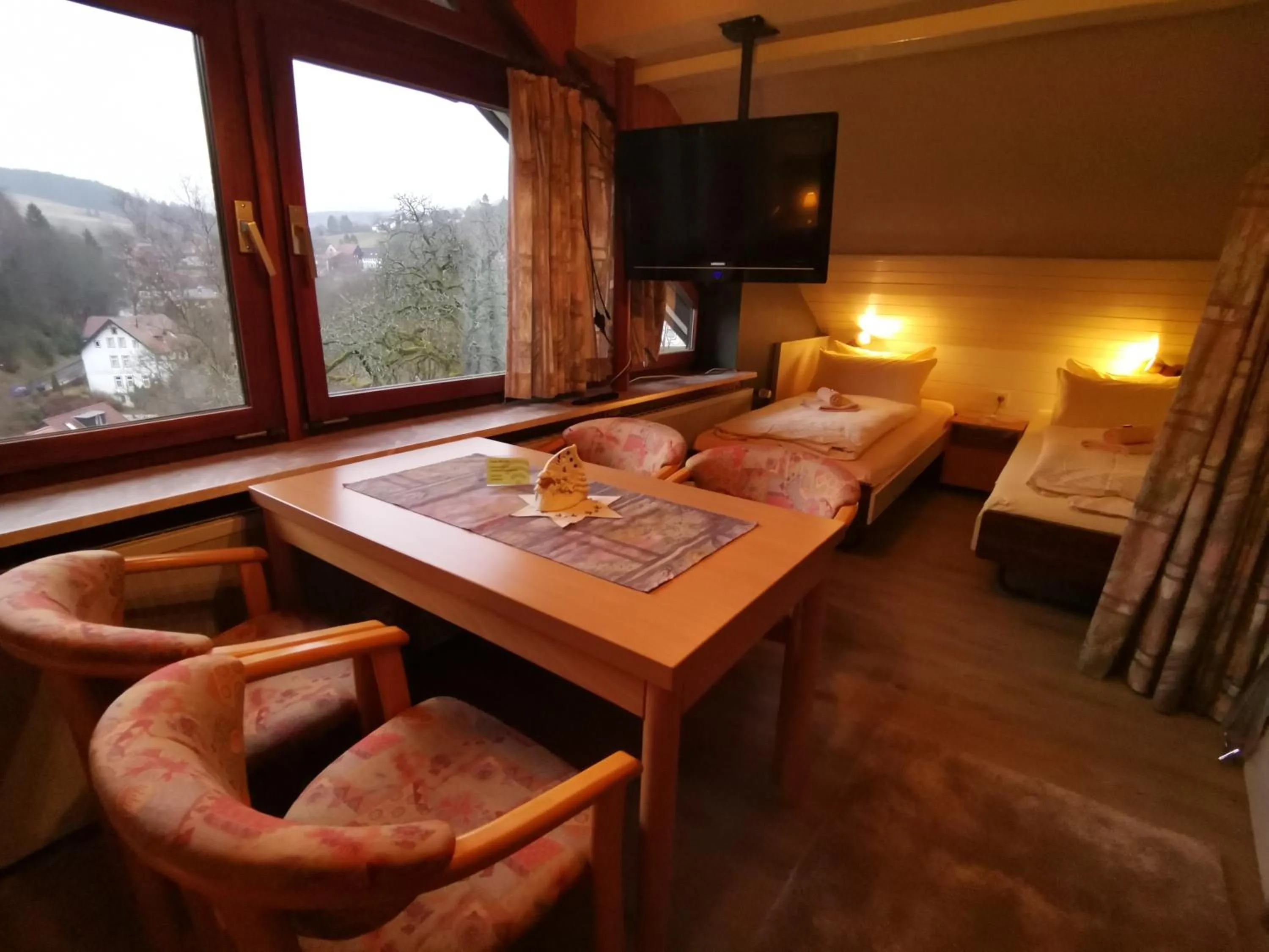 View (from property/room), Bed in Hotel zur Schmiede