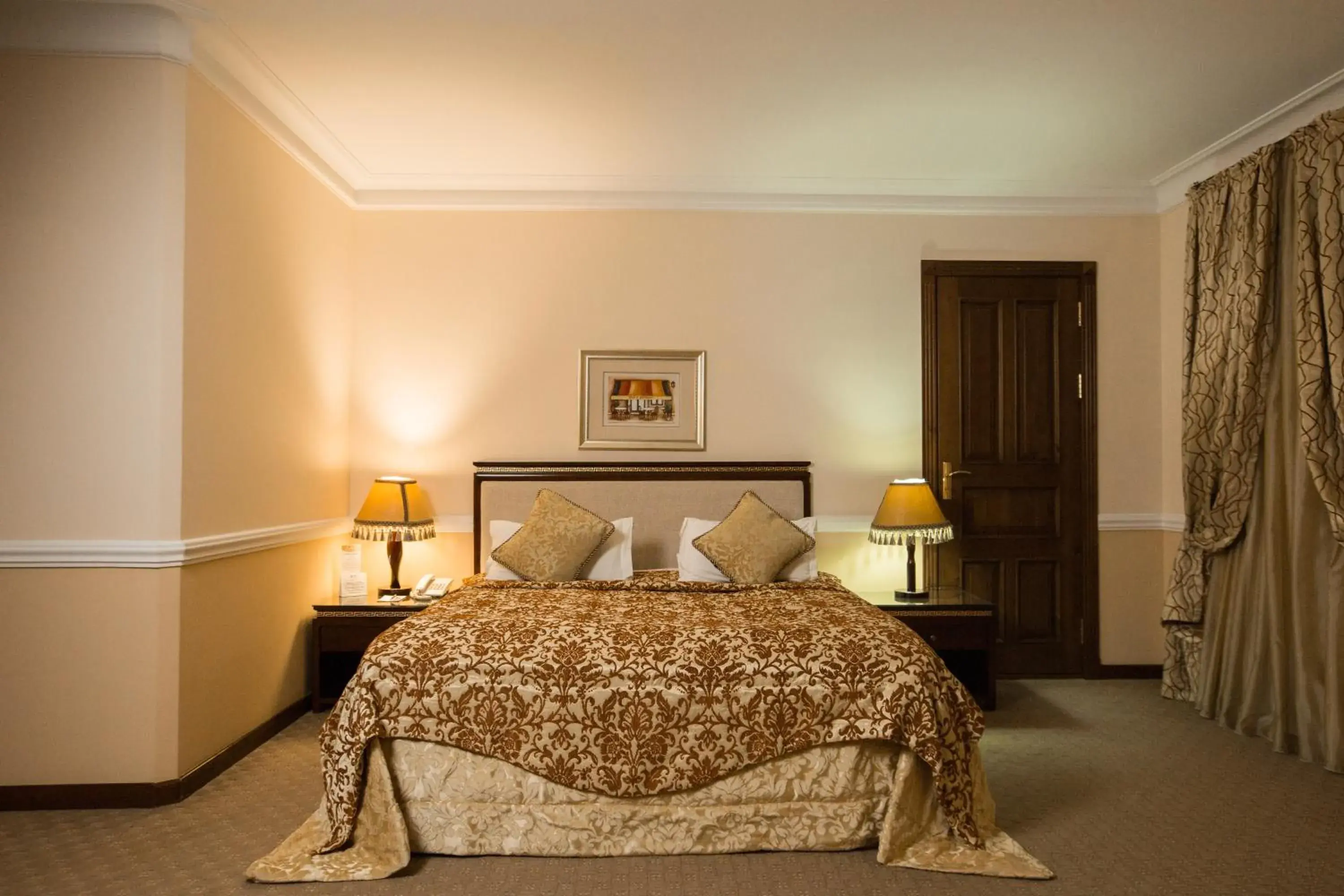 Suite in Hotel BEK Suite in Hotel BEK