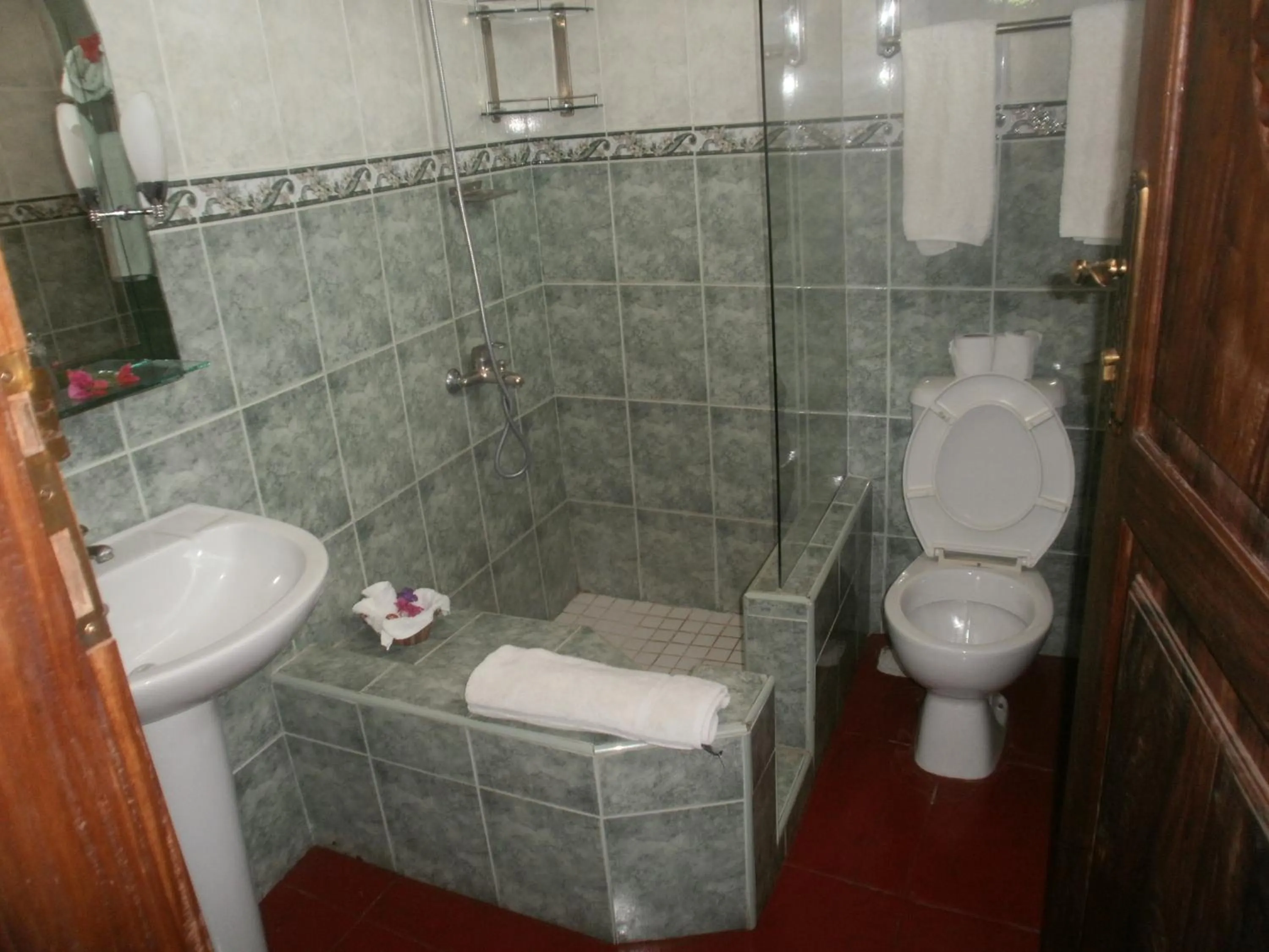 Bathroom in Asmini Palace Hotel