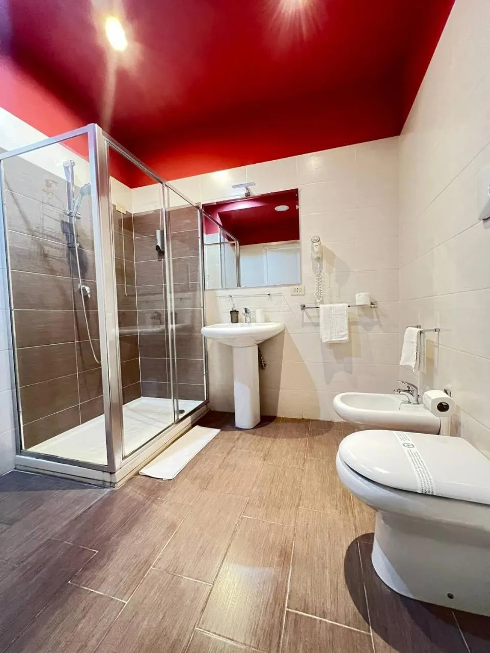 Shower in B&B Ruffo di Bagnara Palazzo Monumentale