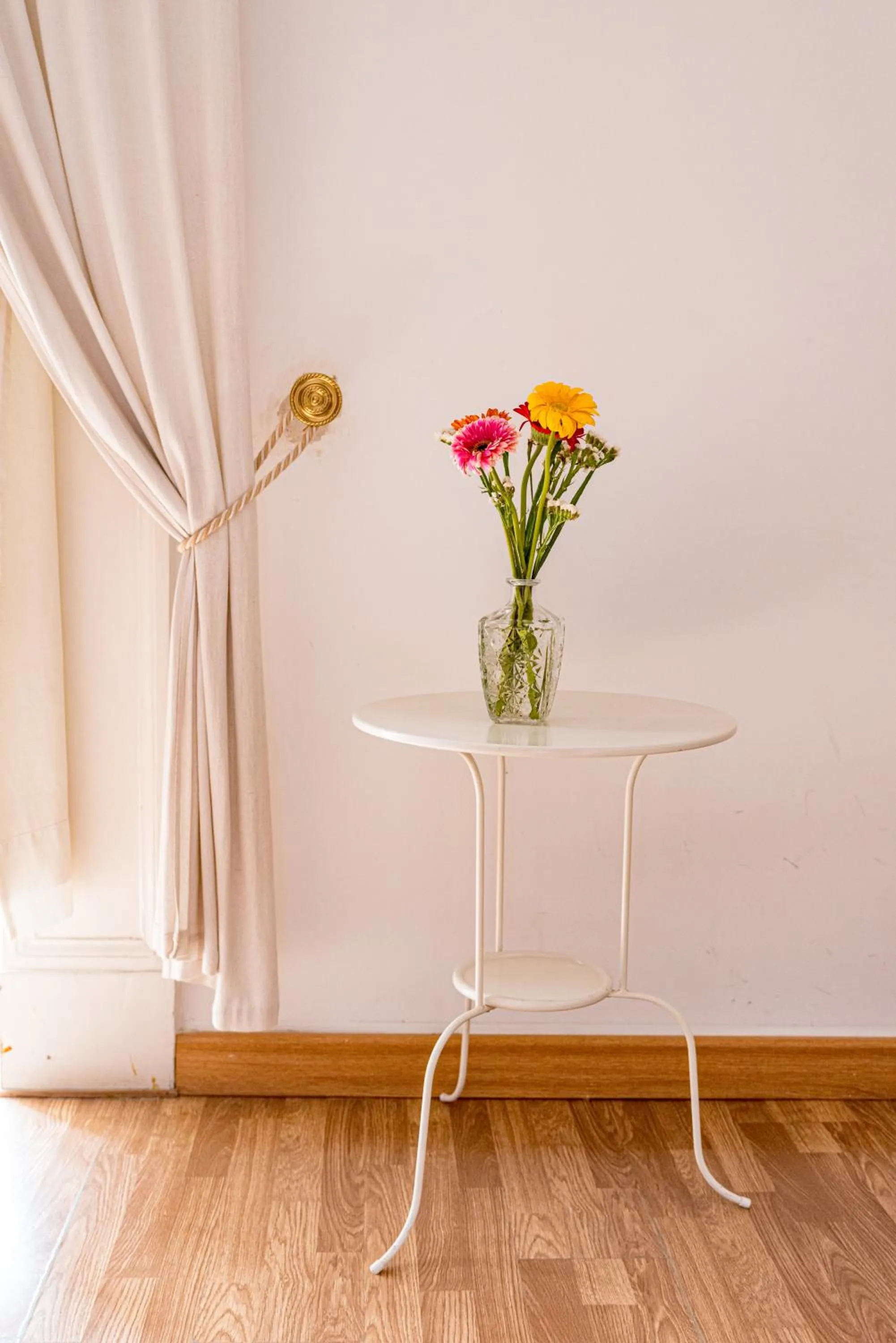 Decorative detail in B&B Ruffo di Bagnara Palazzo Monumentale