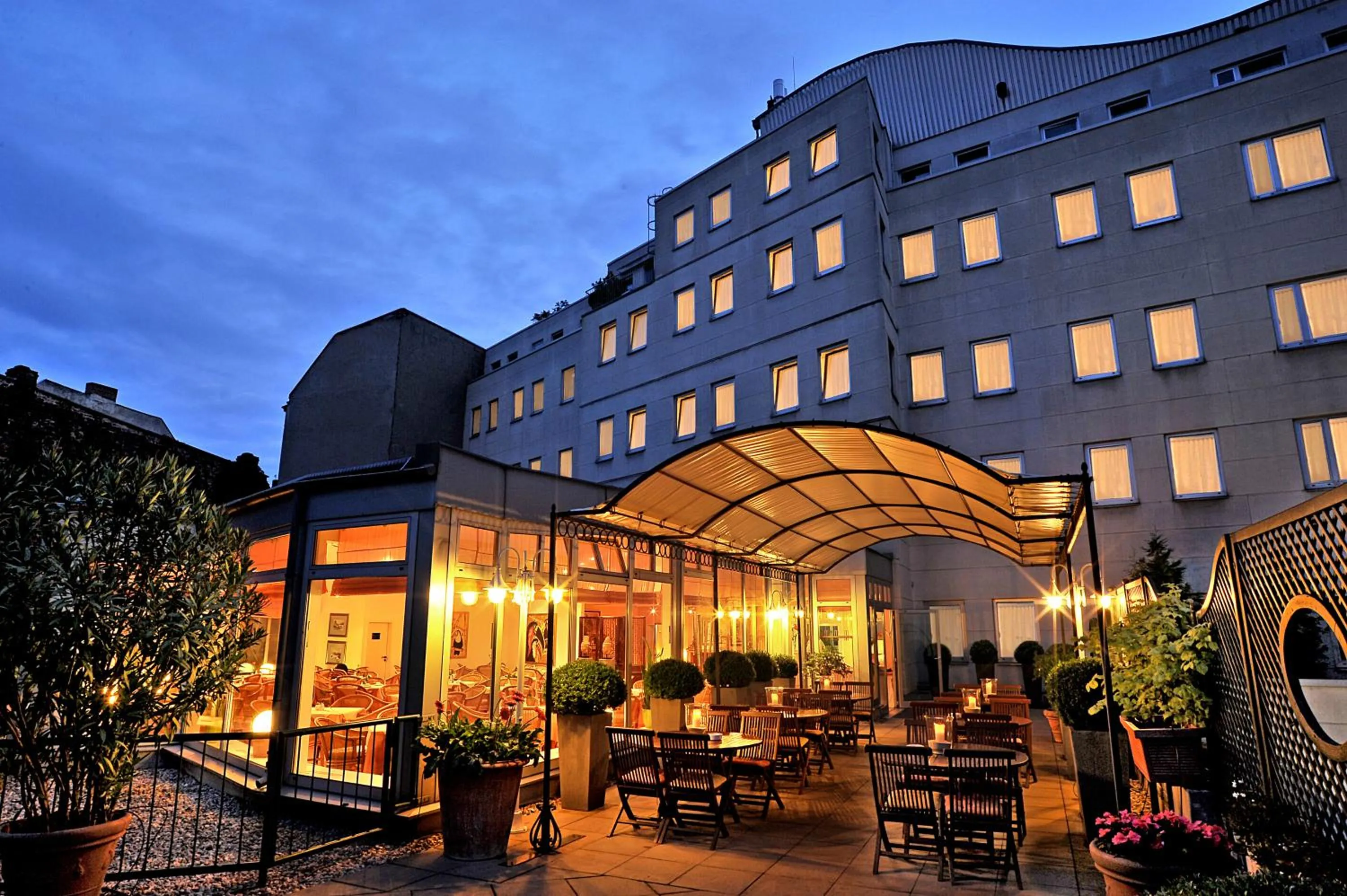 Facade/entrance in Hotel Ludwig van Beethoven