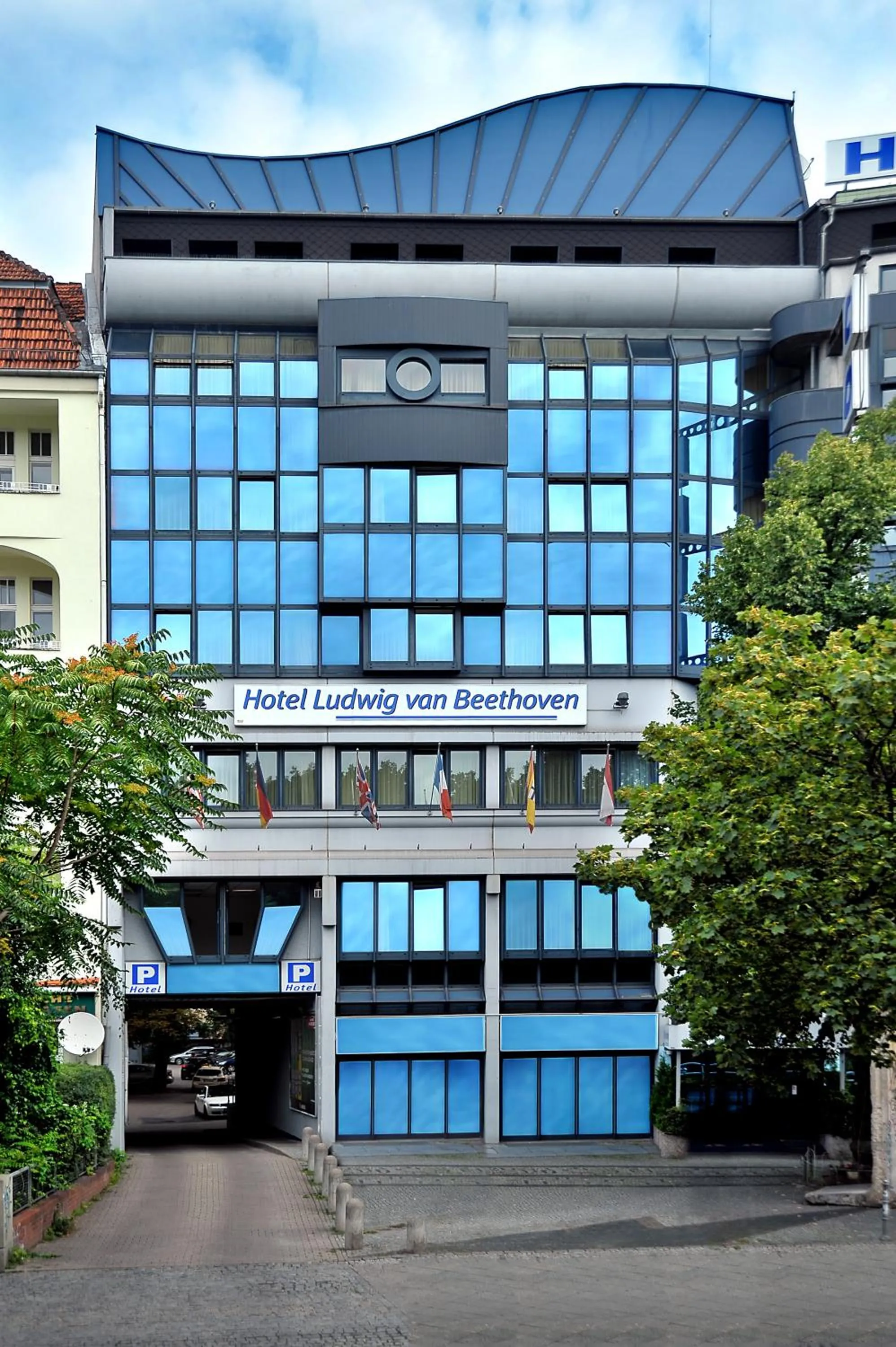 Facade/entrance in Hotel Ludwig van Beethoven