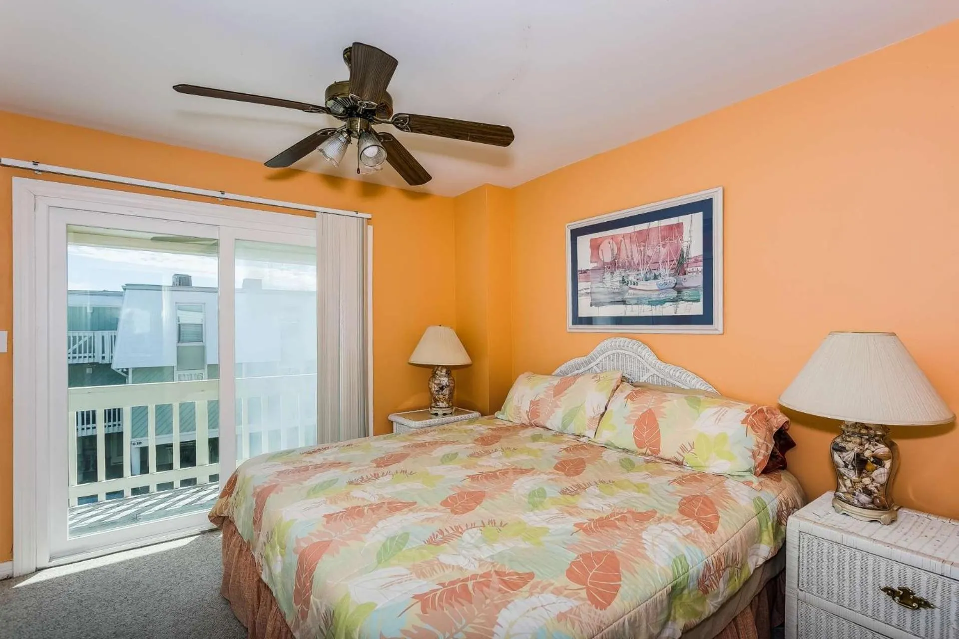 Bed in Boardwalk E3