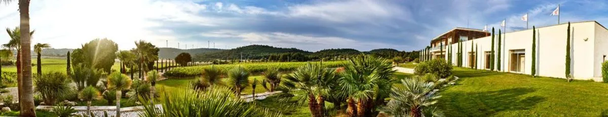 Property building in Two Rooms Hotel