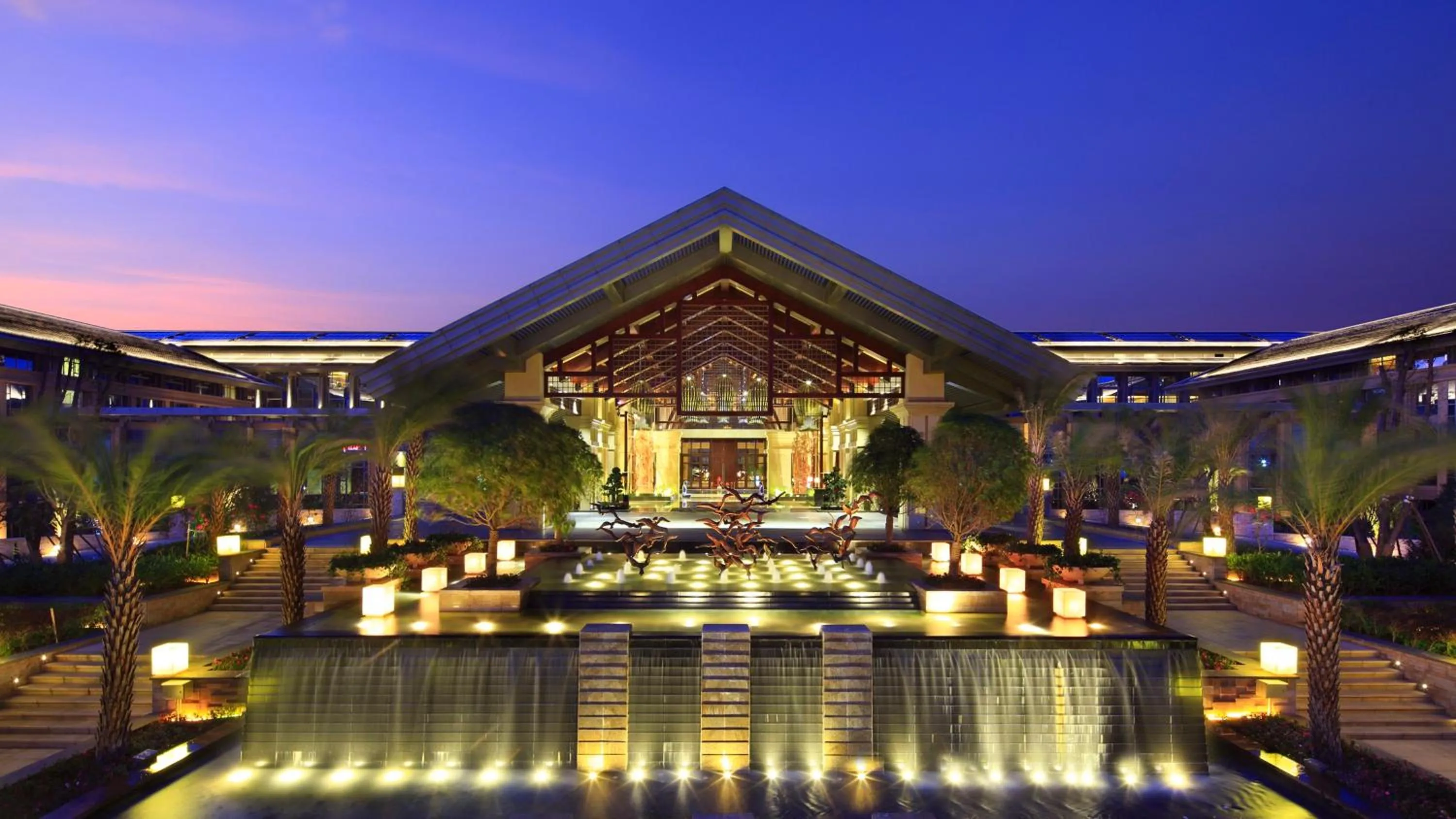 Property building in InterContinental Kunming by IHG