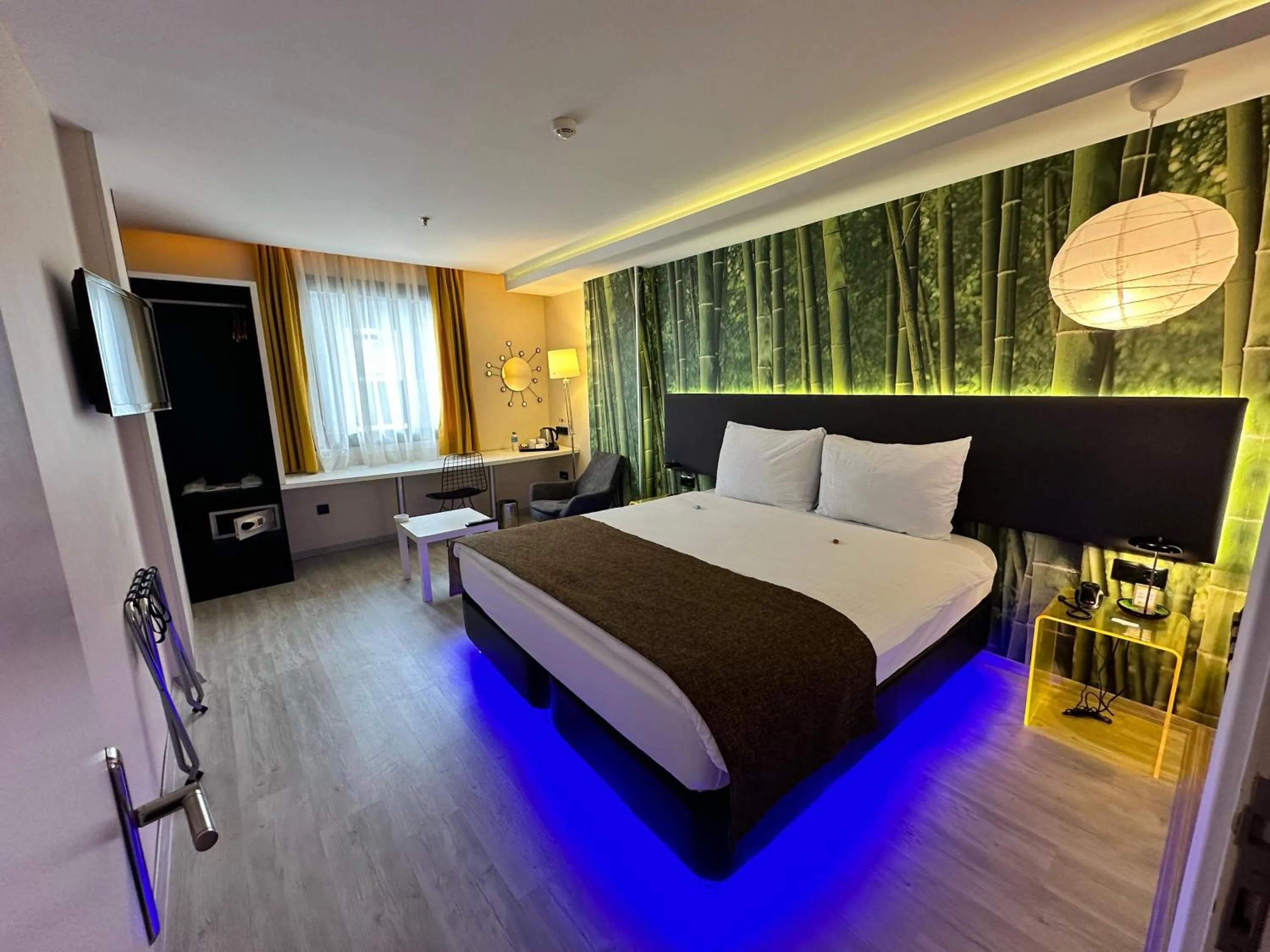 Bed in Tempo Suites Airport