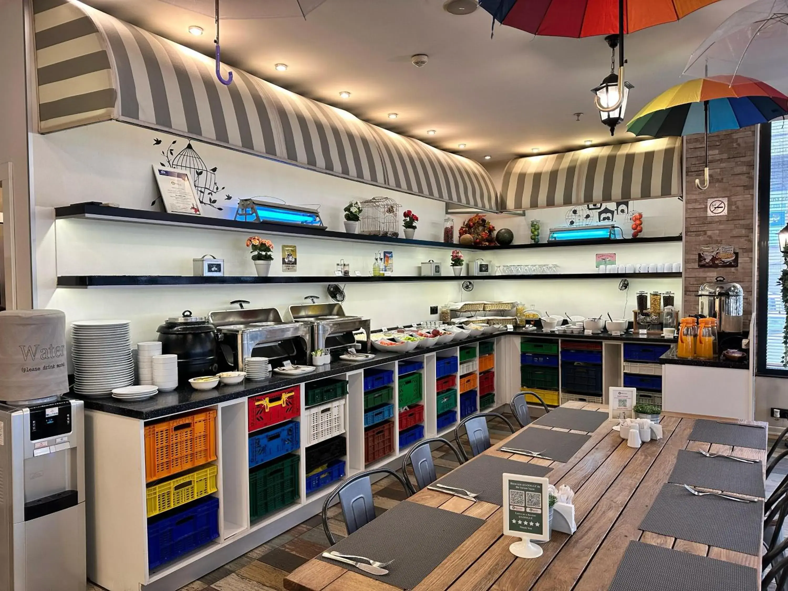 Breakfast in Tempo Suites Airport Breakfast in Tempo Suites Airport