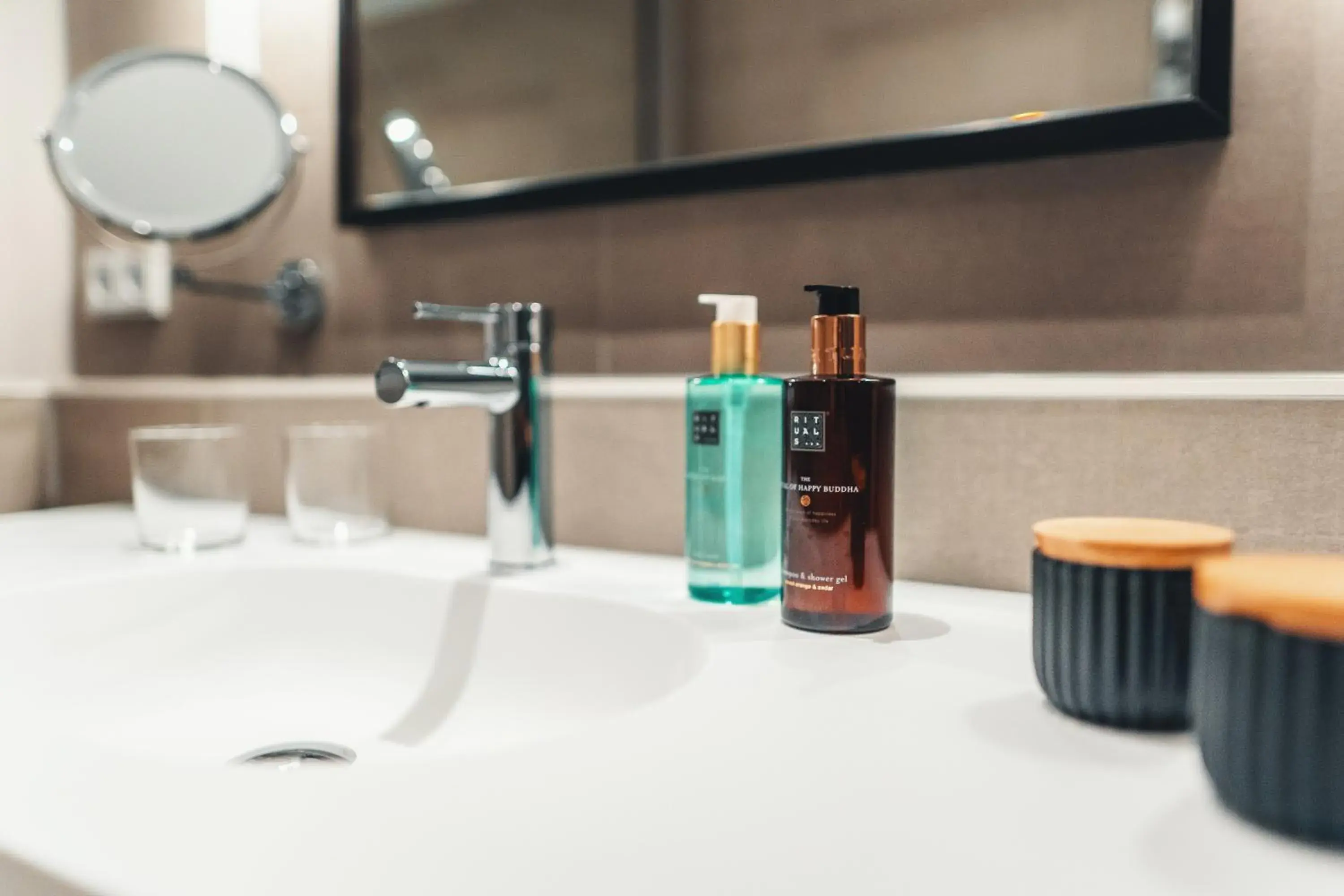 Bedroom in Holiday Inn Berlin City Center East Prenzlauer Berg by IHG Bedroom in Holiday Inn Berlin City Center East Prenzlauer Berg by IHG