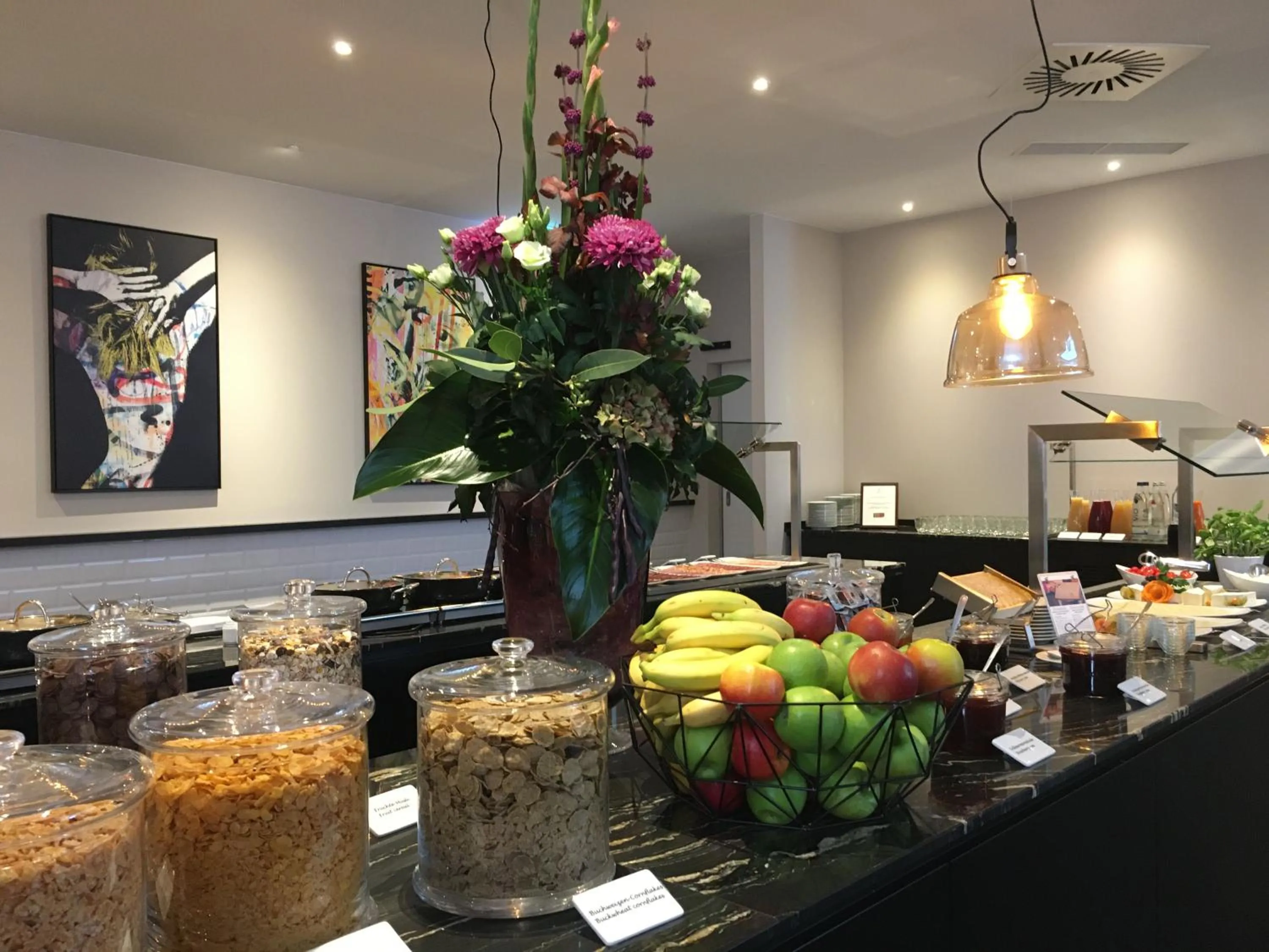 Restaurant/places to eat in Holiday Inn Berlin City Center East Prenzlauer Berg by IHG