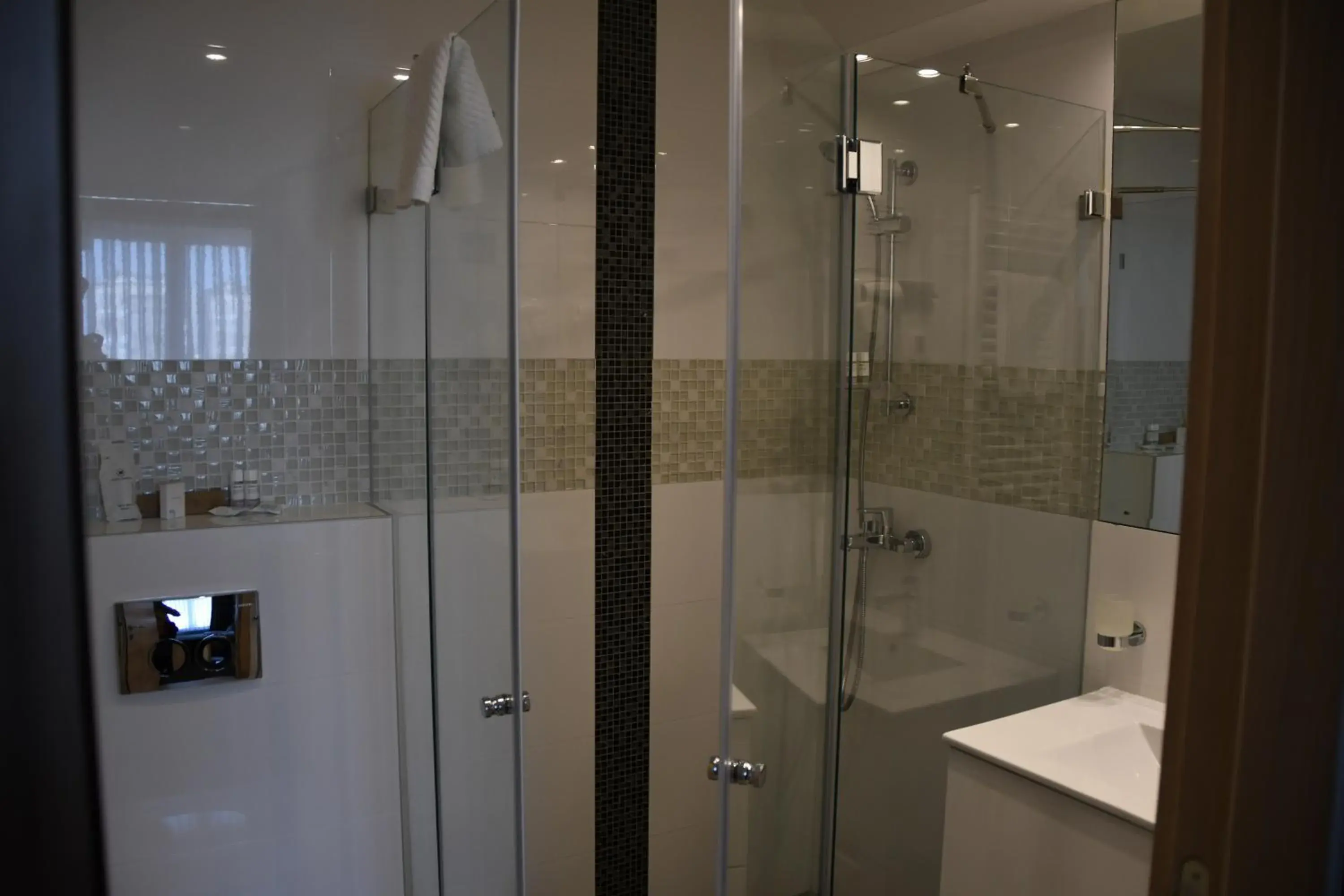 Superior Double or Twin Room - single occupancy in Hotel Kragujevac Superior Double or Twin Room - single occupancy in Hotel Kragujevac