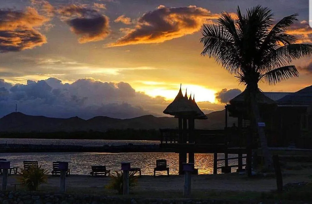 Day in Golden Point Resort