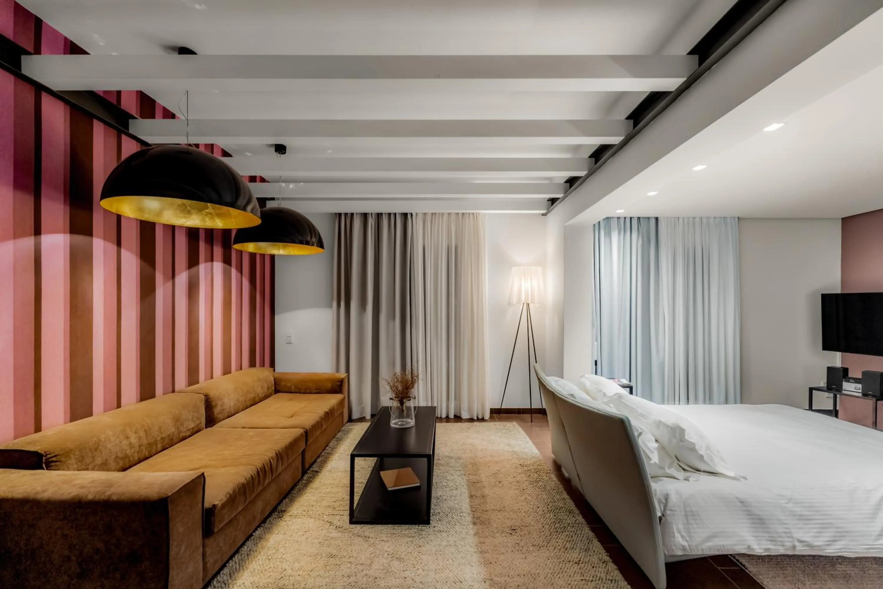 Bed in Orizontes View Hotel