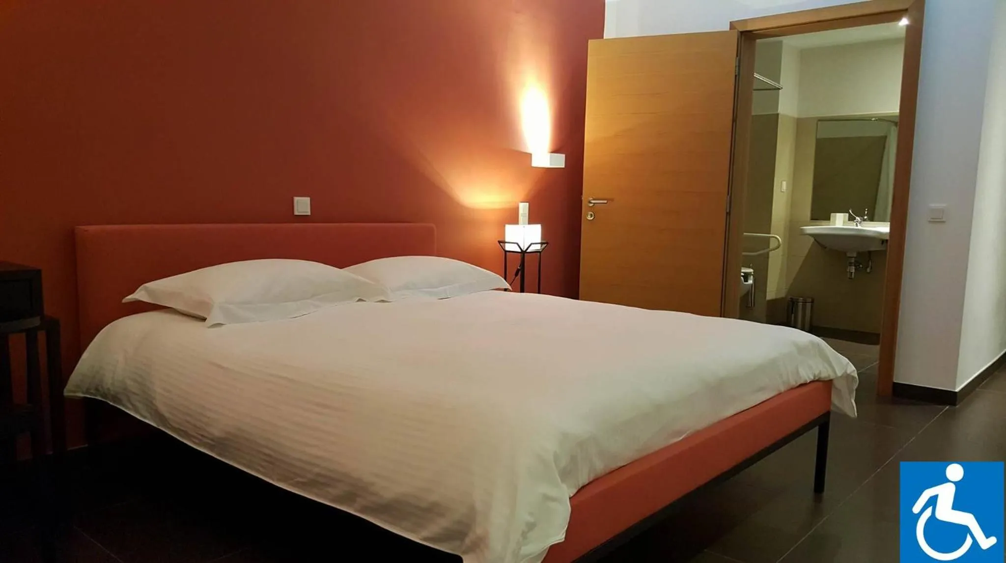 Photo of the whole room, Bed in Orizontes View Hotel