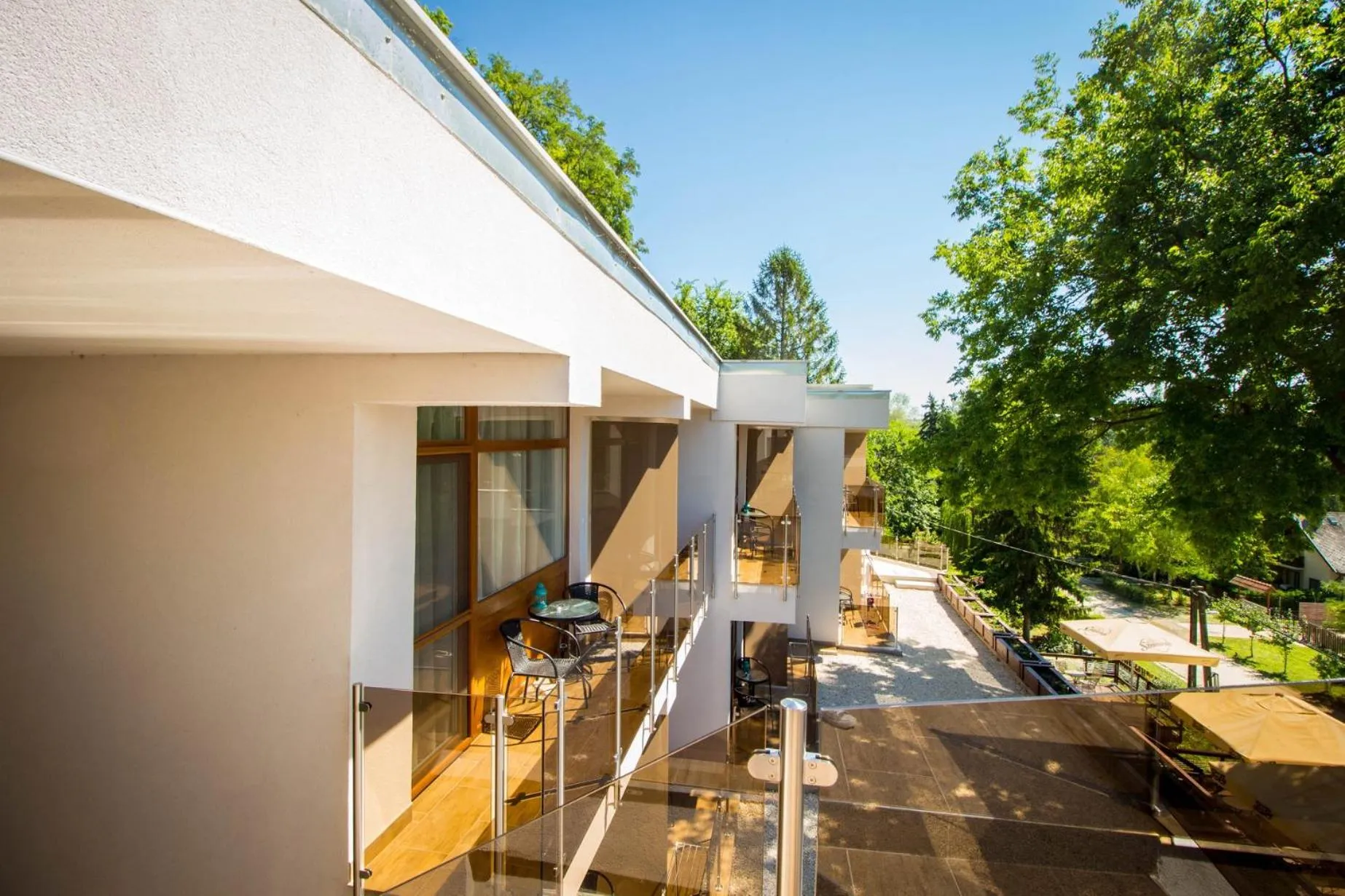 Property building in Xendala Panzió