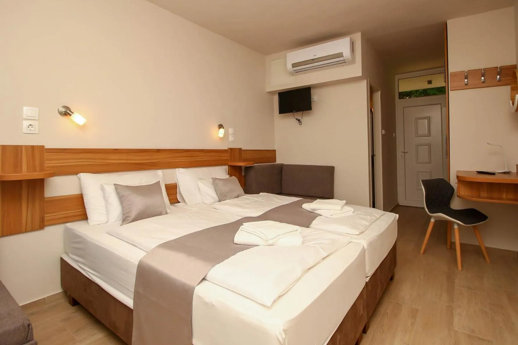 Bedroom, Bed in Xendala Panzió