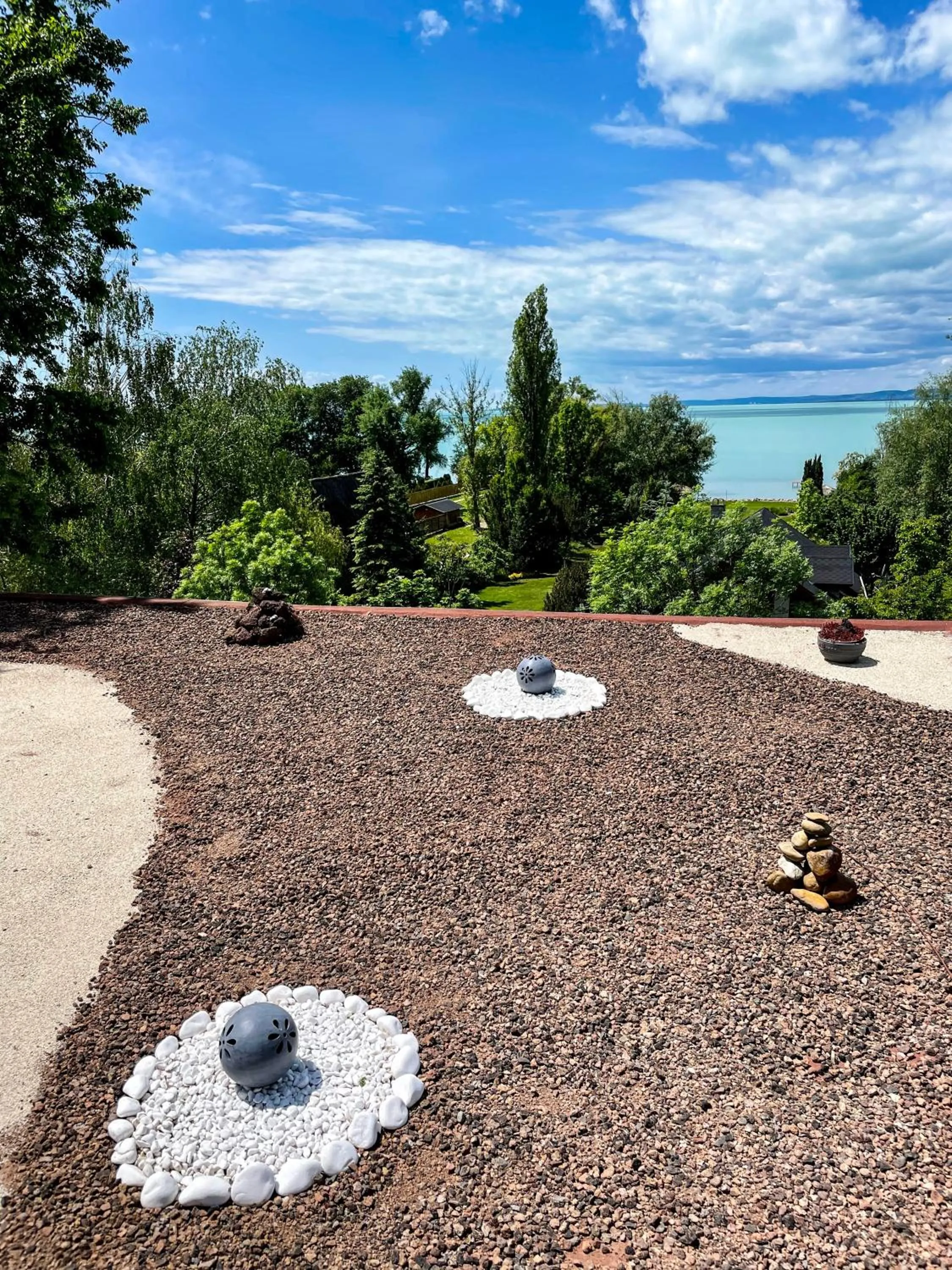 Patio in Xendala Panzió