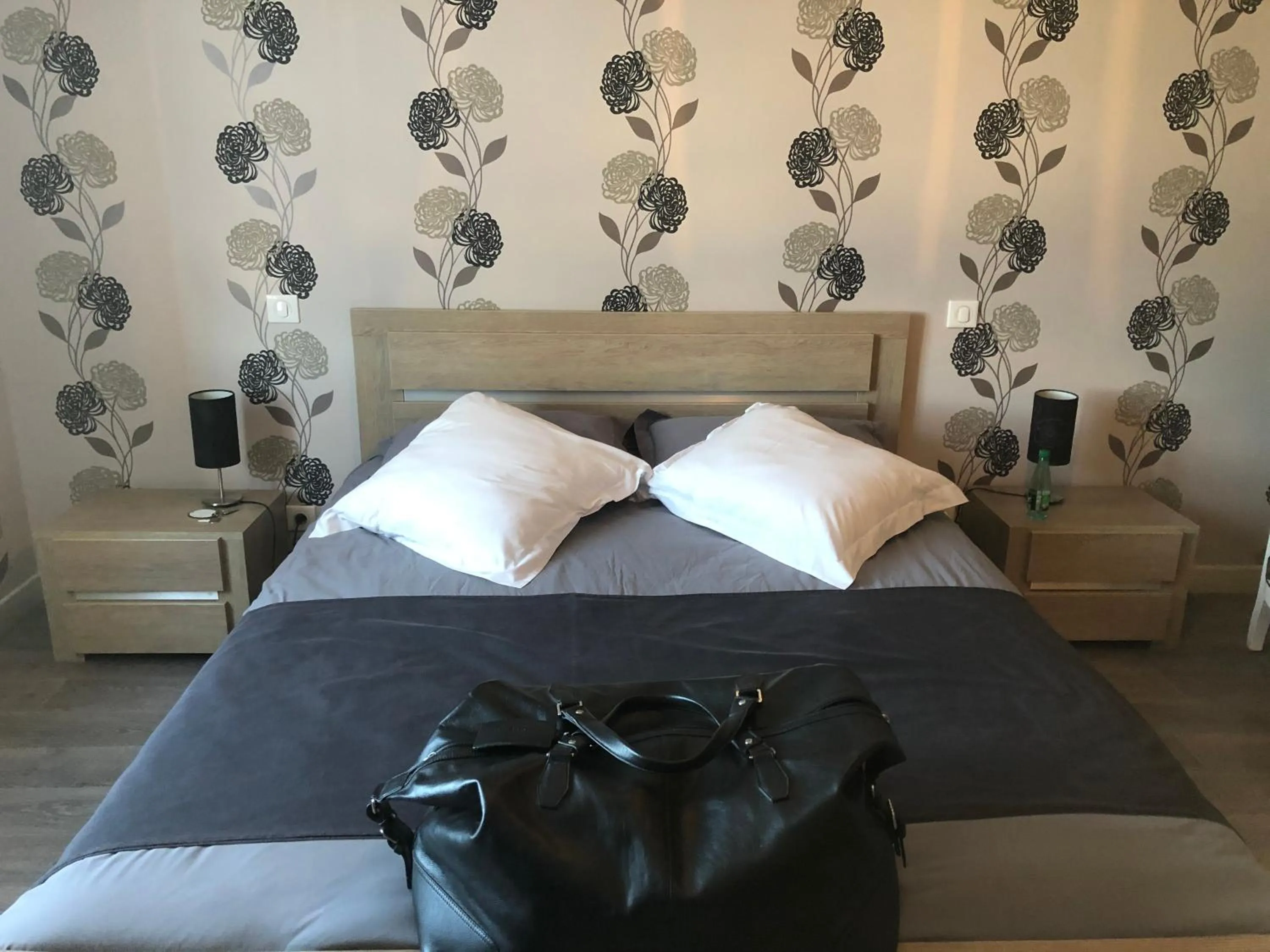 Bed in Maison d'hôtes La Colombelle