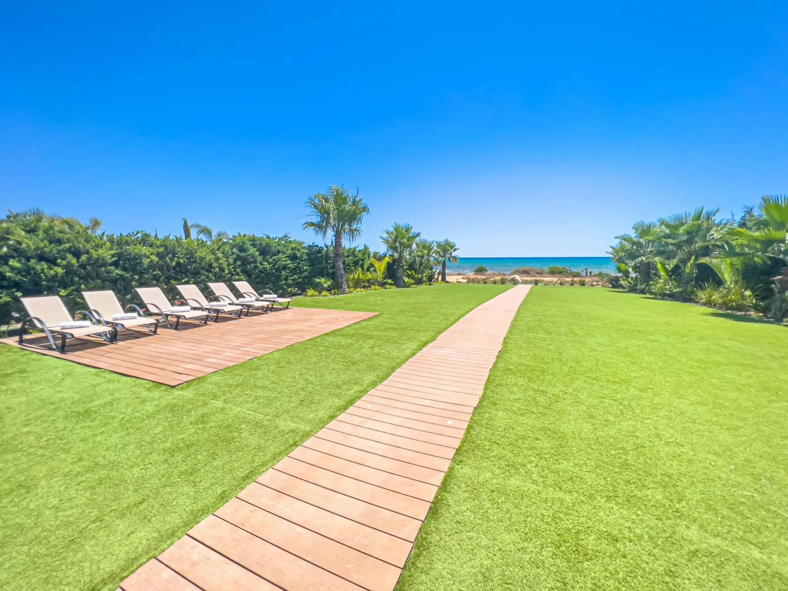 Serenity Seafront Villa Serenity Seafront Villa