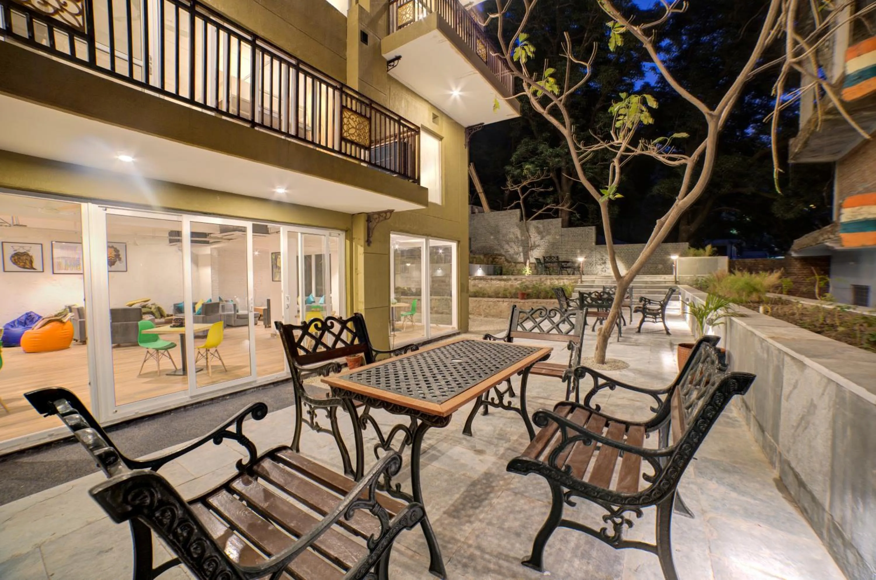 Seating area in Bedzzz Rishikesh by Leisure Hotels