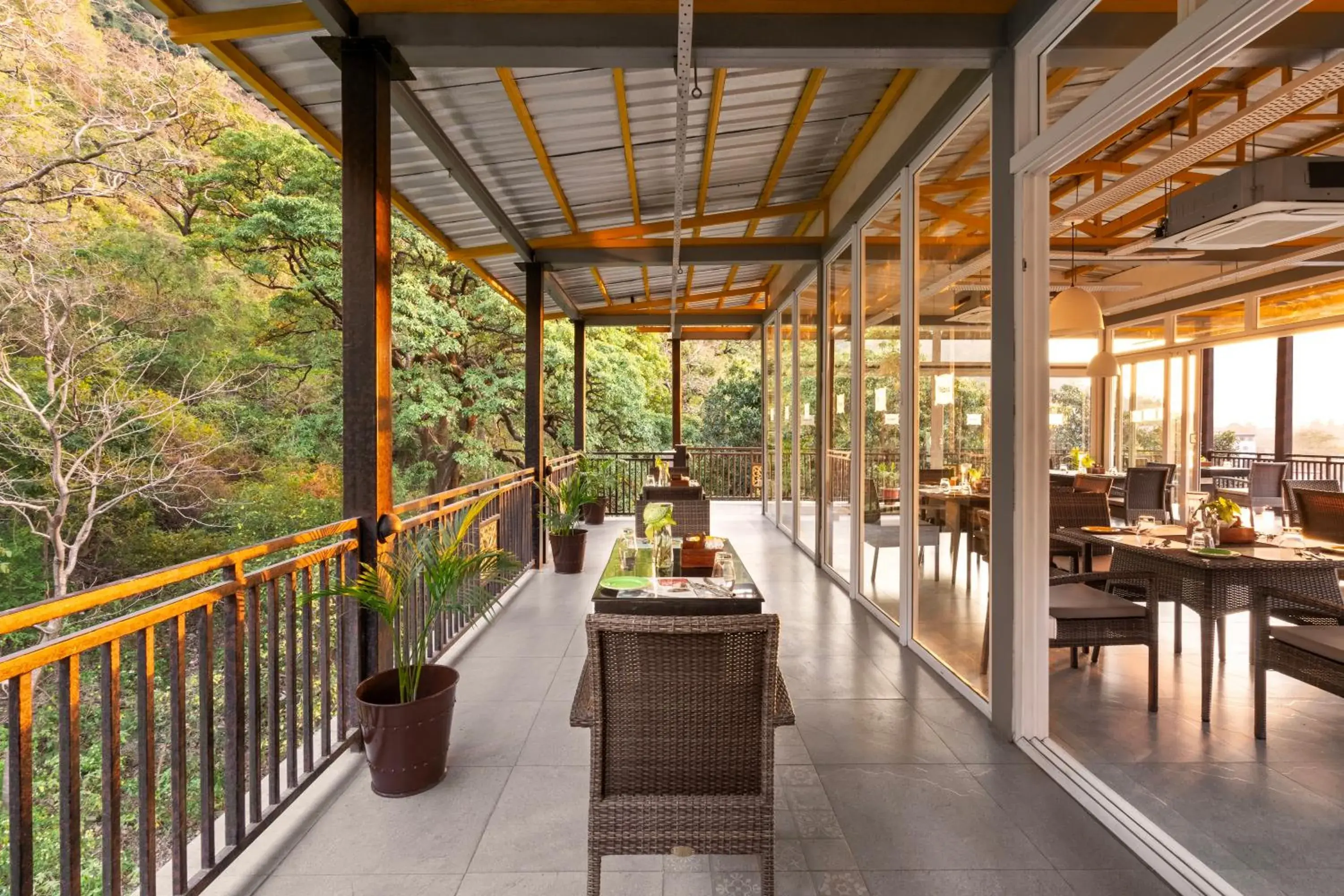 Restaurant/places to eat in Bedzzz Rishikesh by Leisure Hotels Restaurant/places to eat in Bedzzz Rishikesh by Leisure Hotels