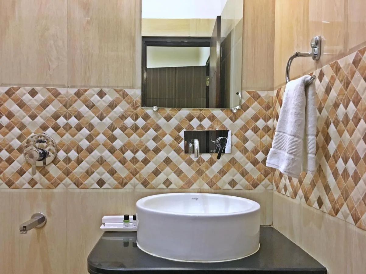 Bathroom in Spring Sky Mughalsarai By ShriGo Hotels