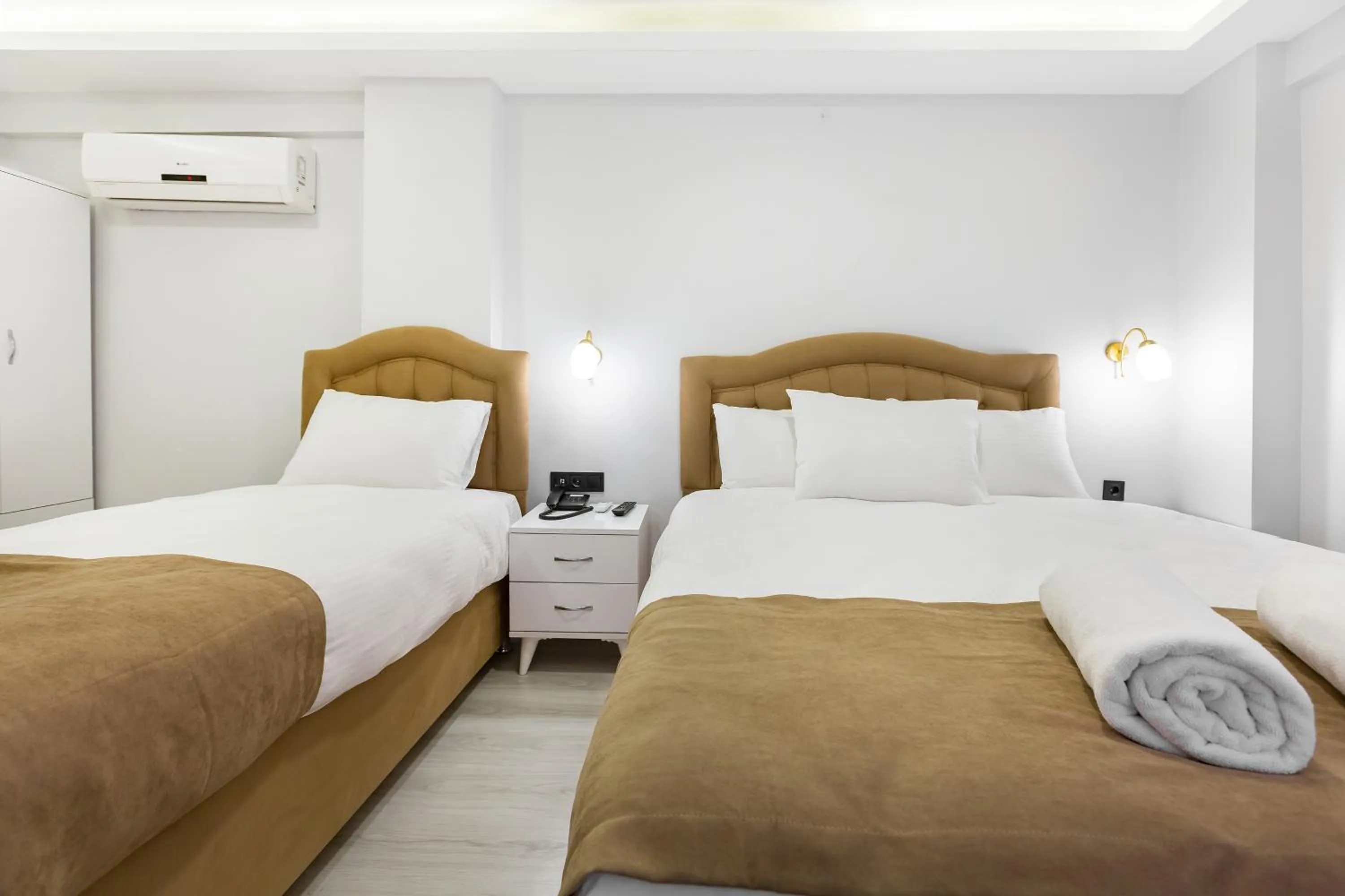 Bedroom, Bed in BLUE MARMARA SUITES