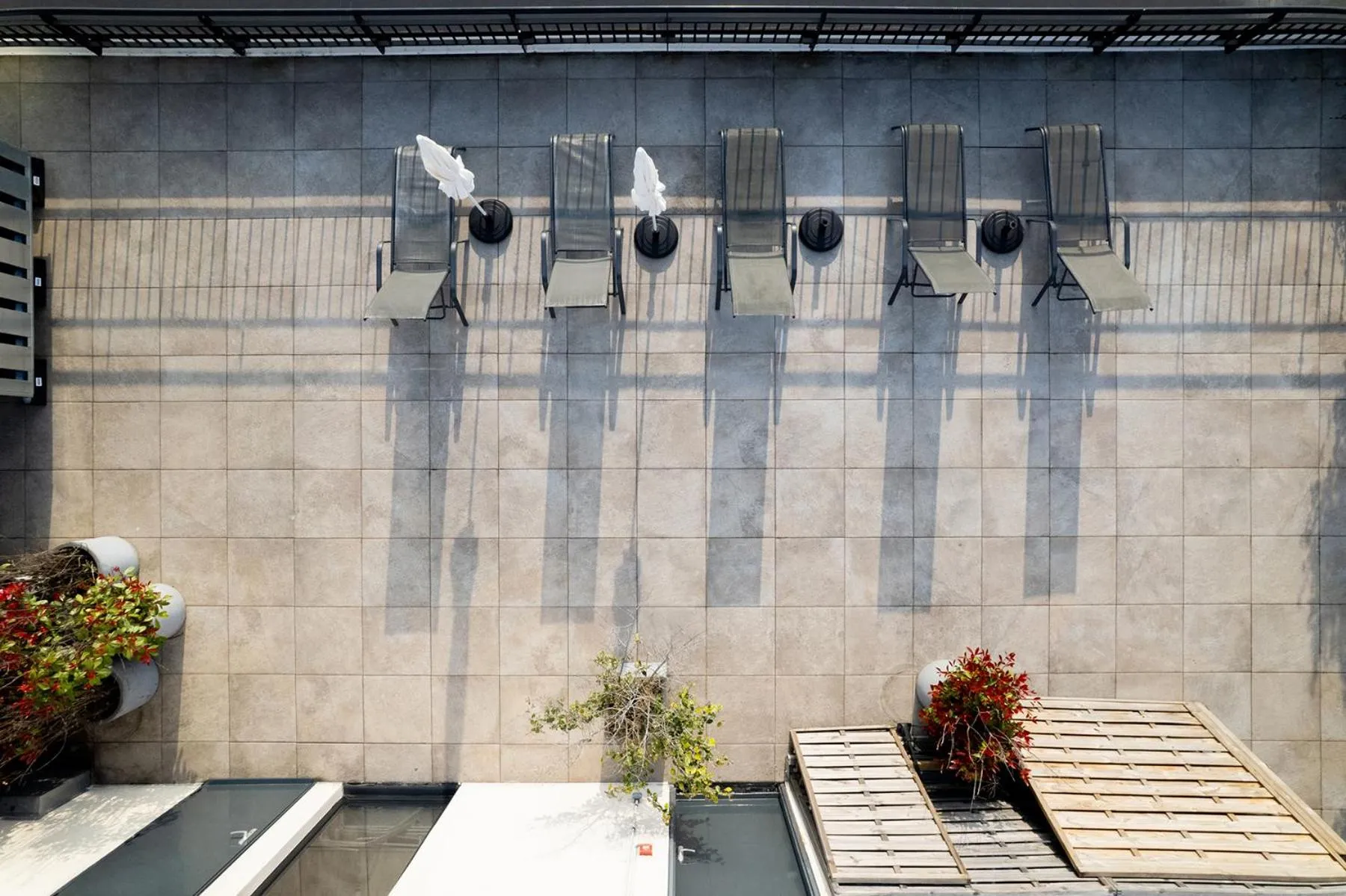 Solarium in Nemea Appart Hotel Paris Levallois