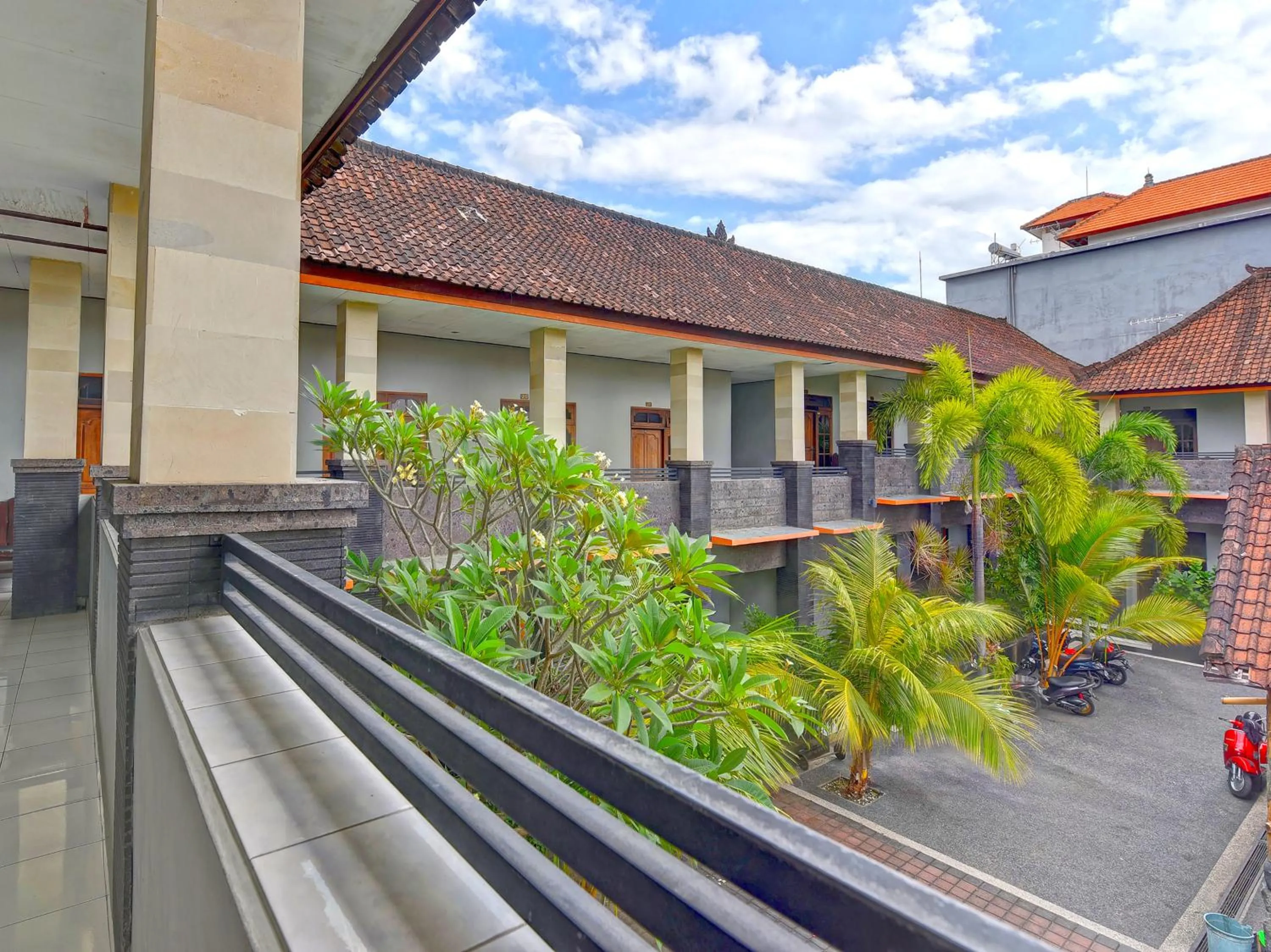 Balcony/Terrace, Property Building in Hotel Diana 1
