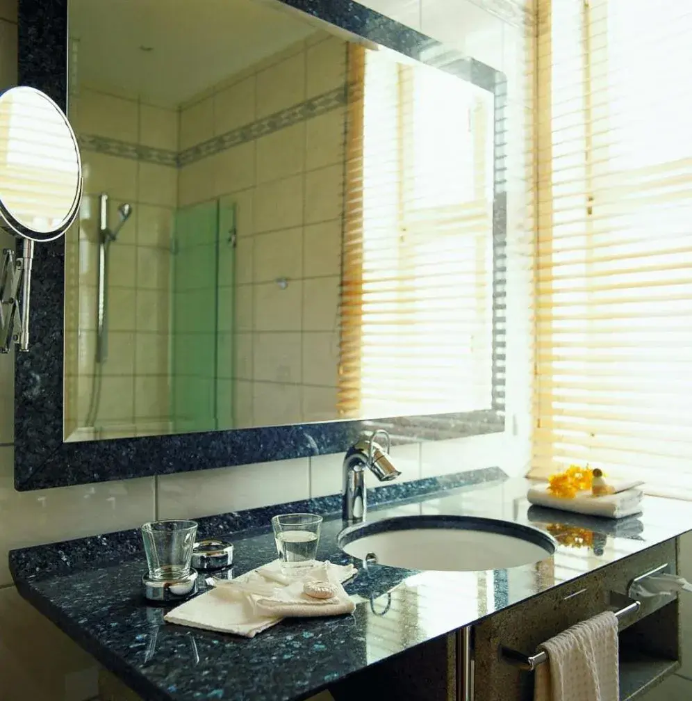 Bathroom in Landhaus Zu den Rothen Forellen Bathroom in Landhaus Zu den Rothen Forellen