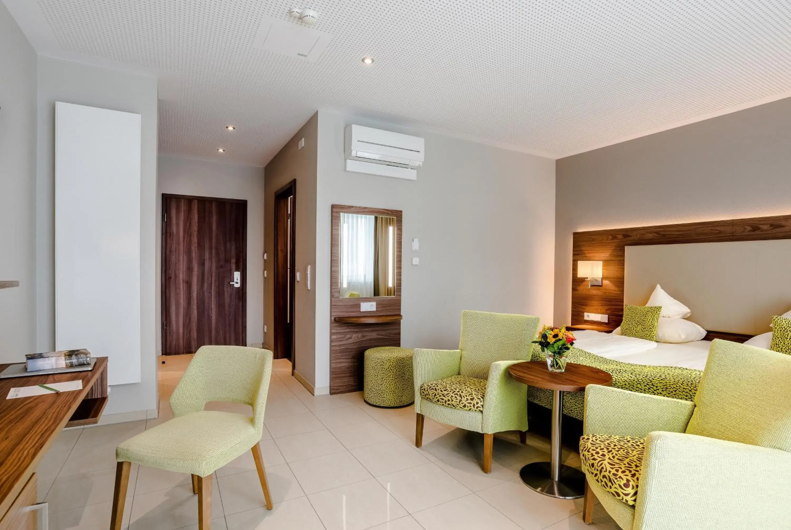 Deluxe Double Room - single occupancy in Wellness- und Gartenhotel Heusser Deluxe Double Room - single occupancy in Wellness- und Gartenhotel Heusser