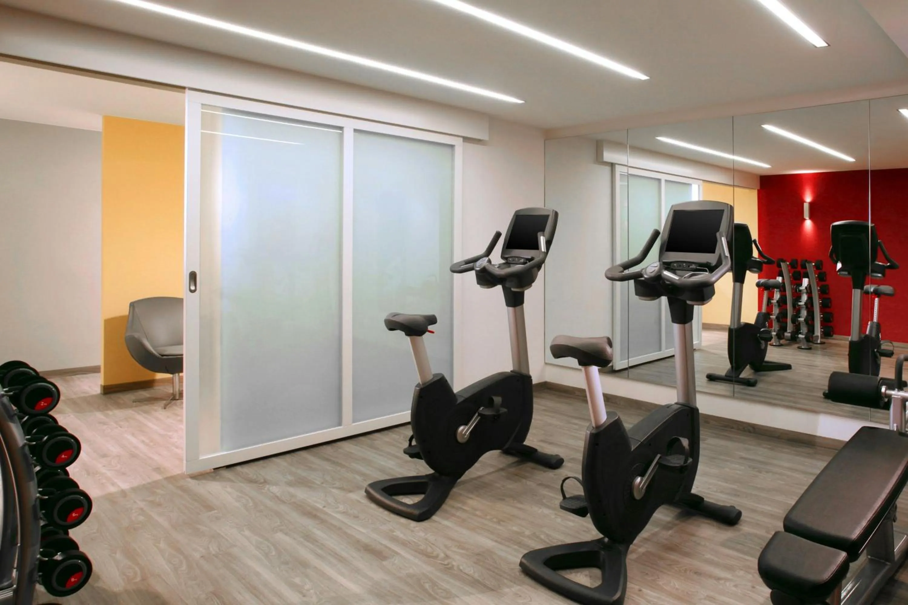 Fitness centre/facilities in Le Méridien Grand Hotel Nürnberg