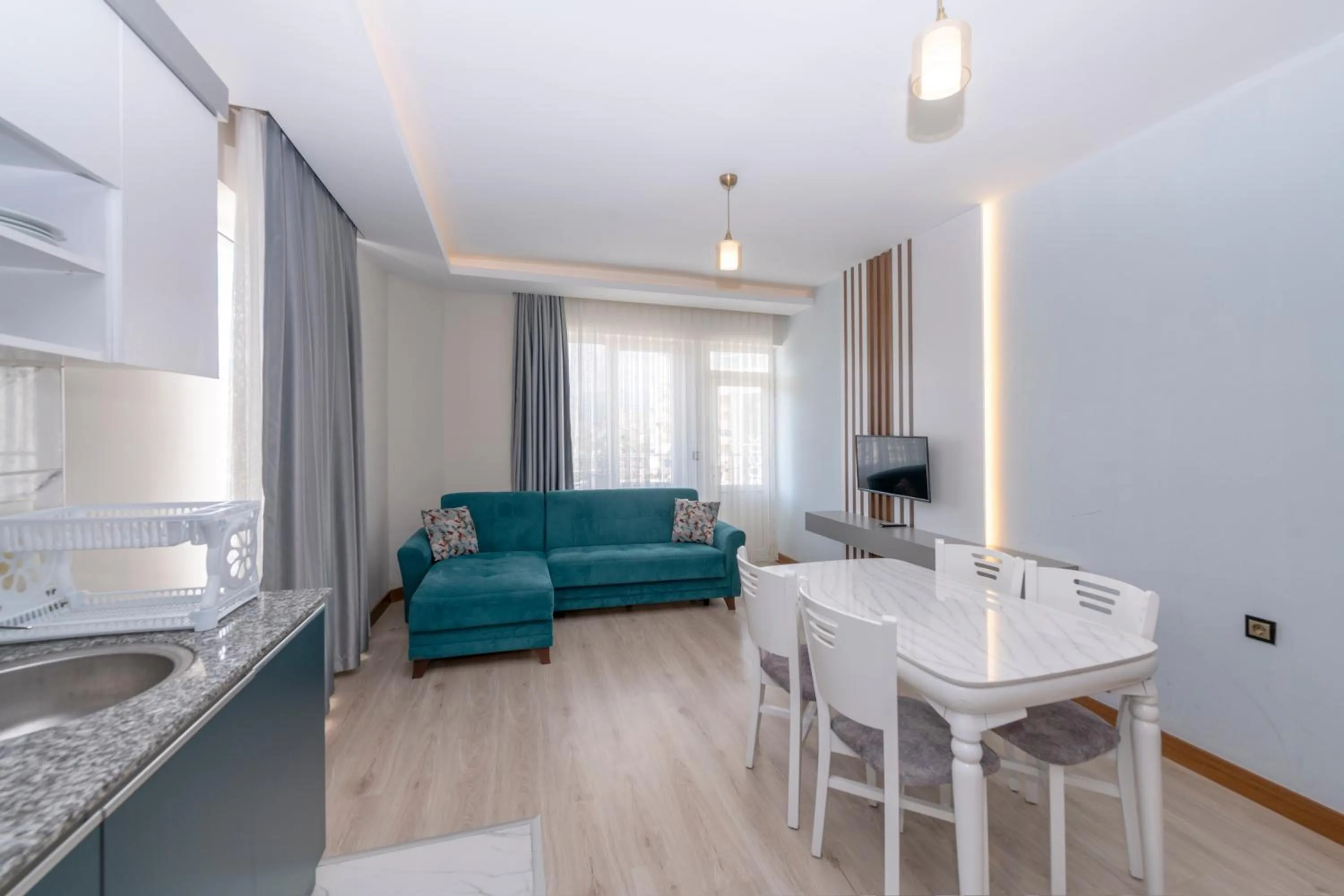 Superior Twin Room in Citrus Luna Suite Hotel