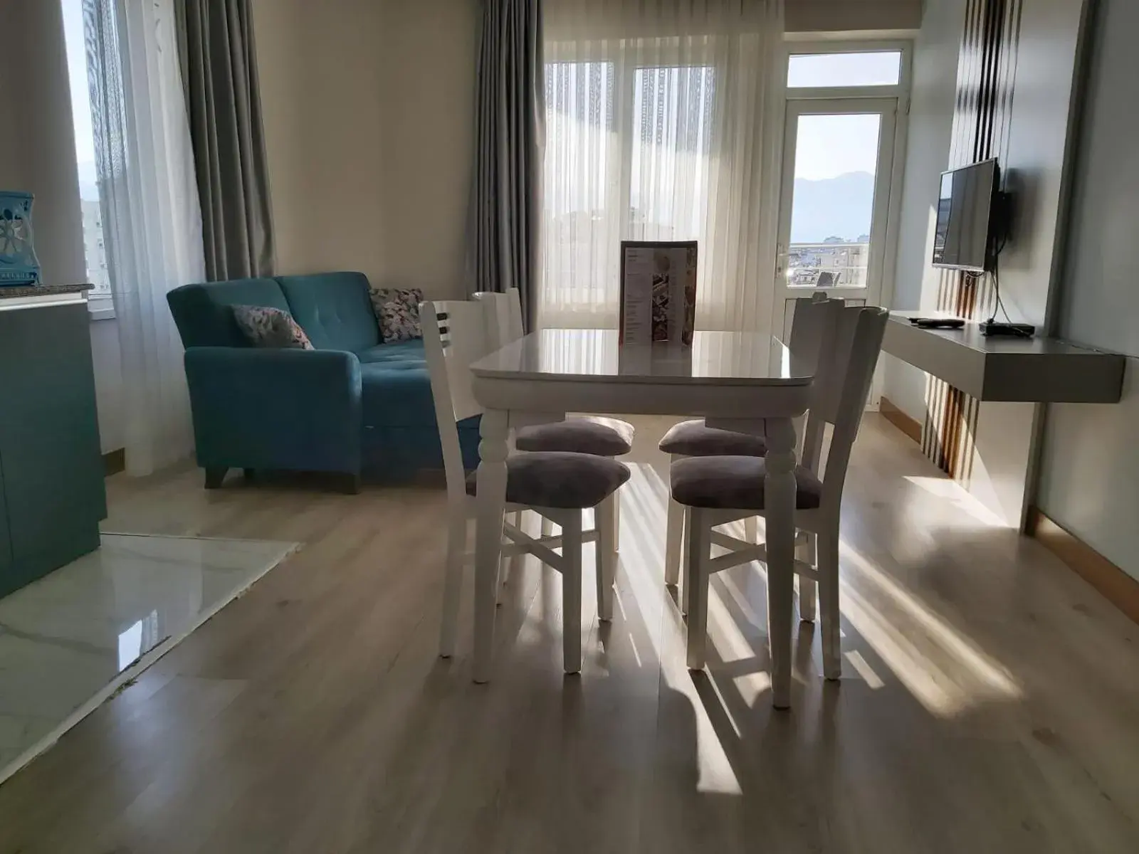 Family Room with Balcony in Citrus Luna Suite Hotel Family Room with Balcony in Citrus Luna Suite Hotel