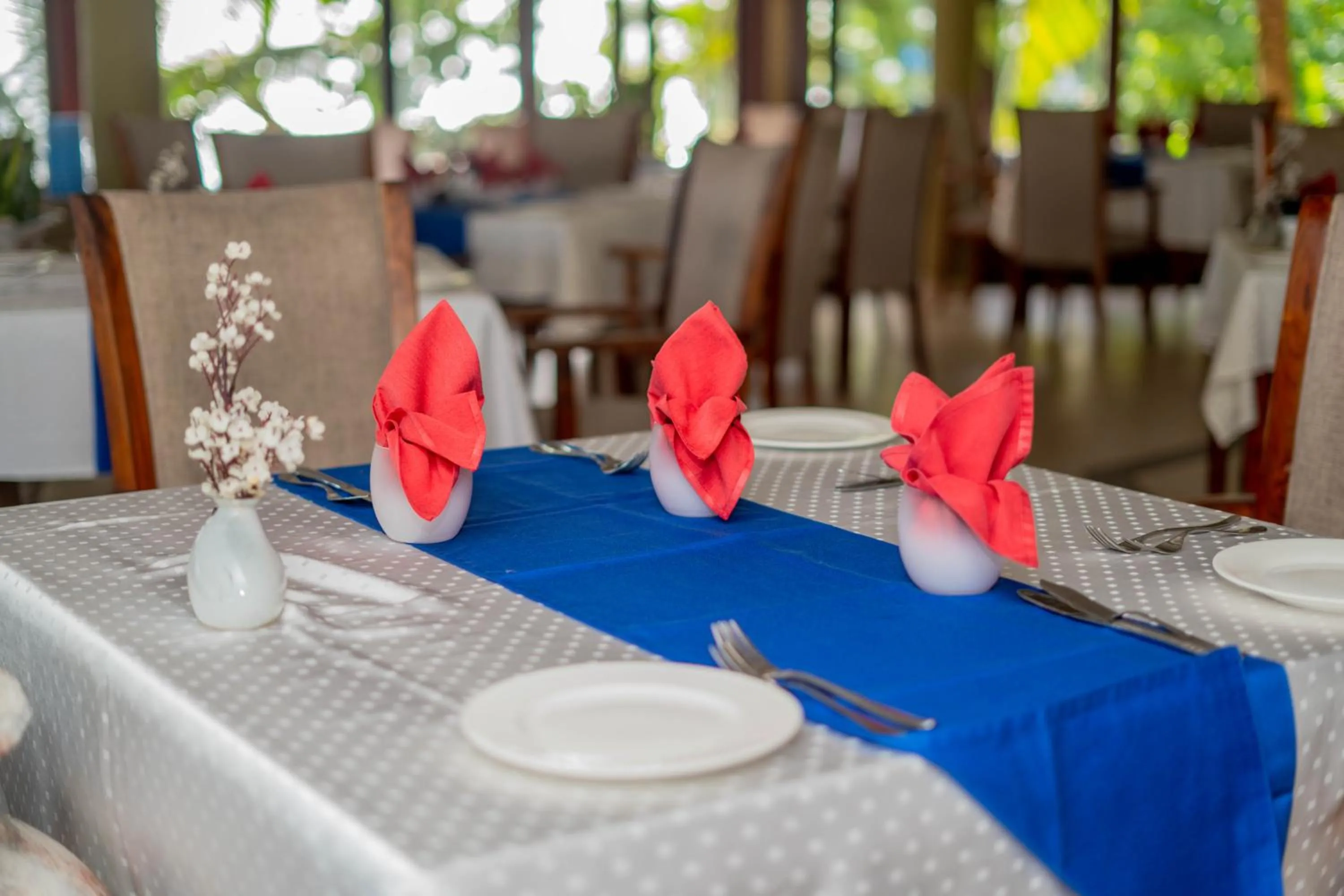 Castello Beach Hotel