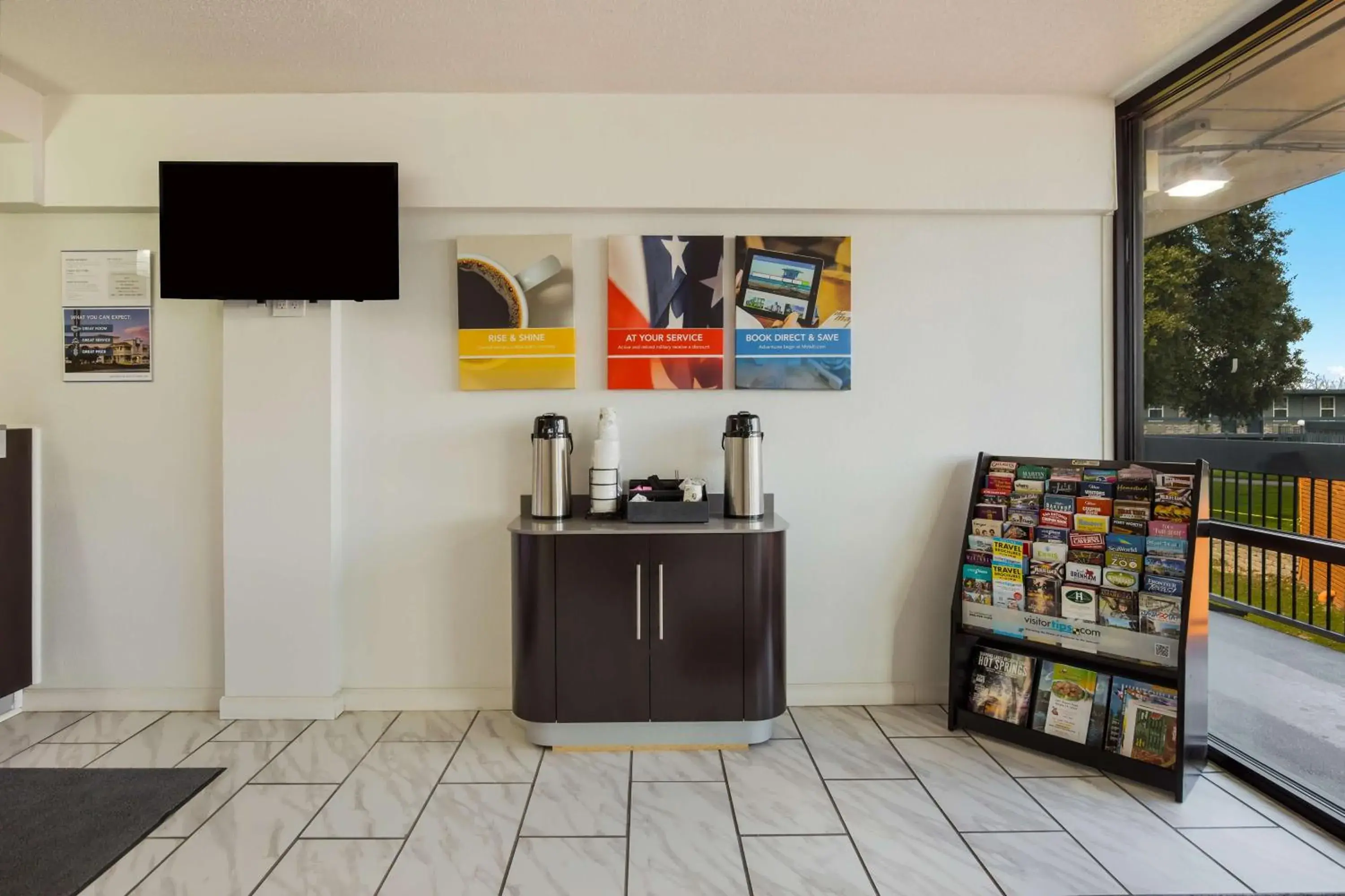 Lobby or reception in Motel 6-Temple, TX Lobby or reception in Motel 6-Temple, TX