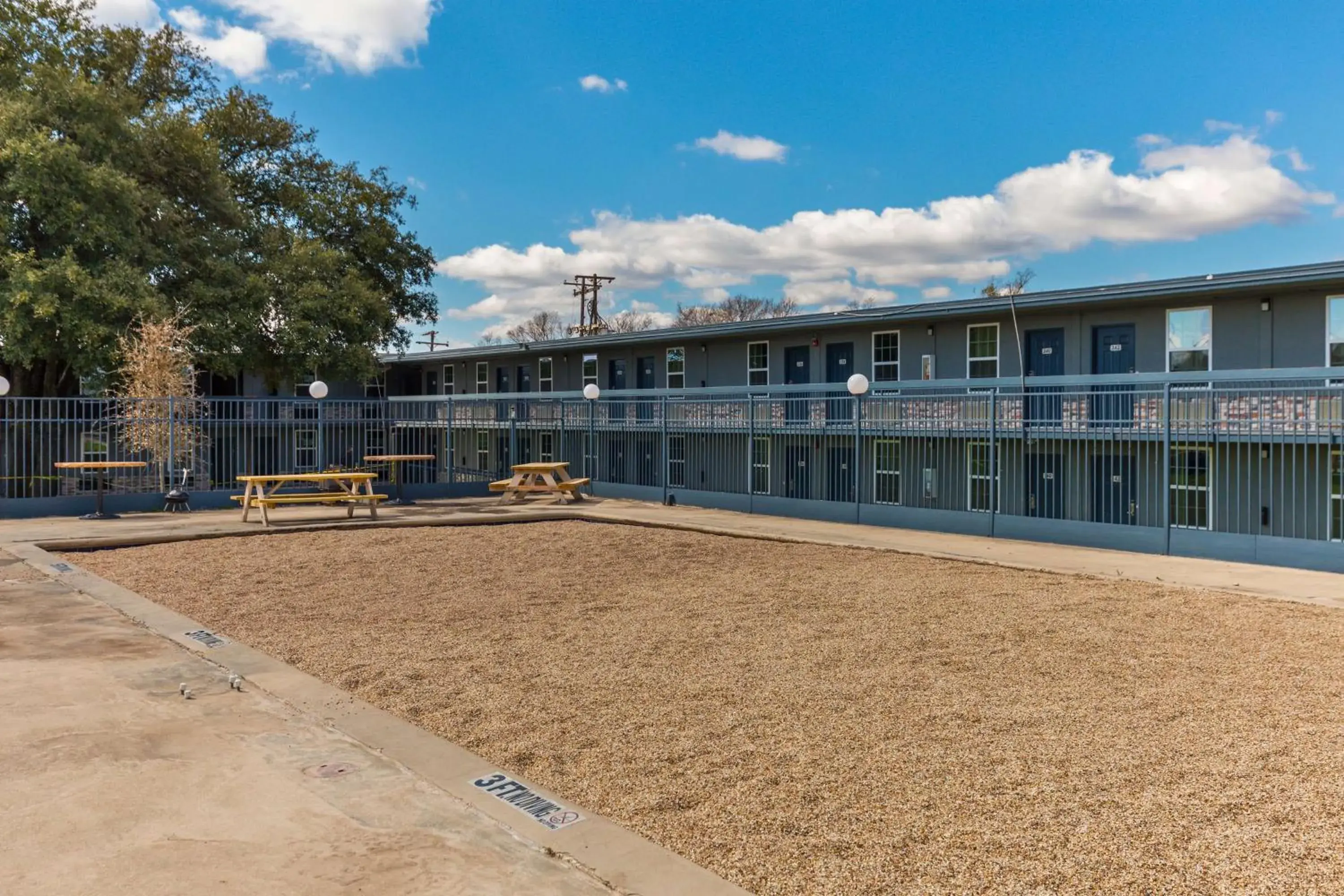 Property building in Motel 6-Temple, TX Property building in Motel 6-Temple, TX
