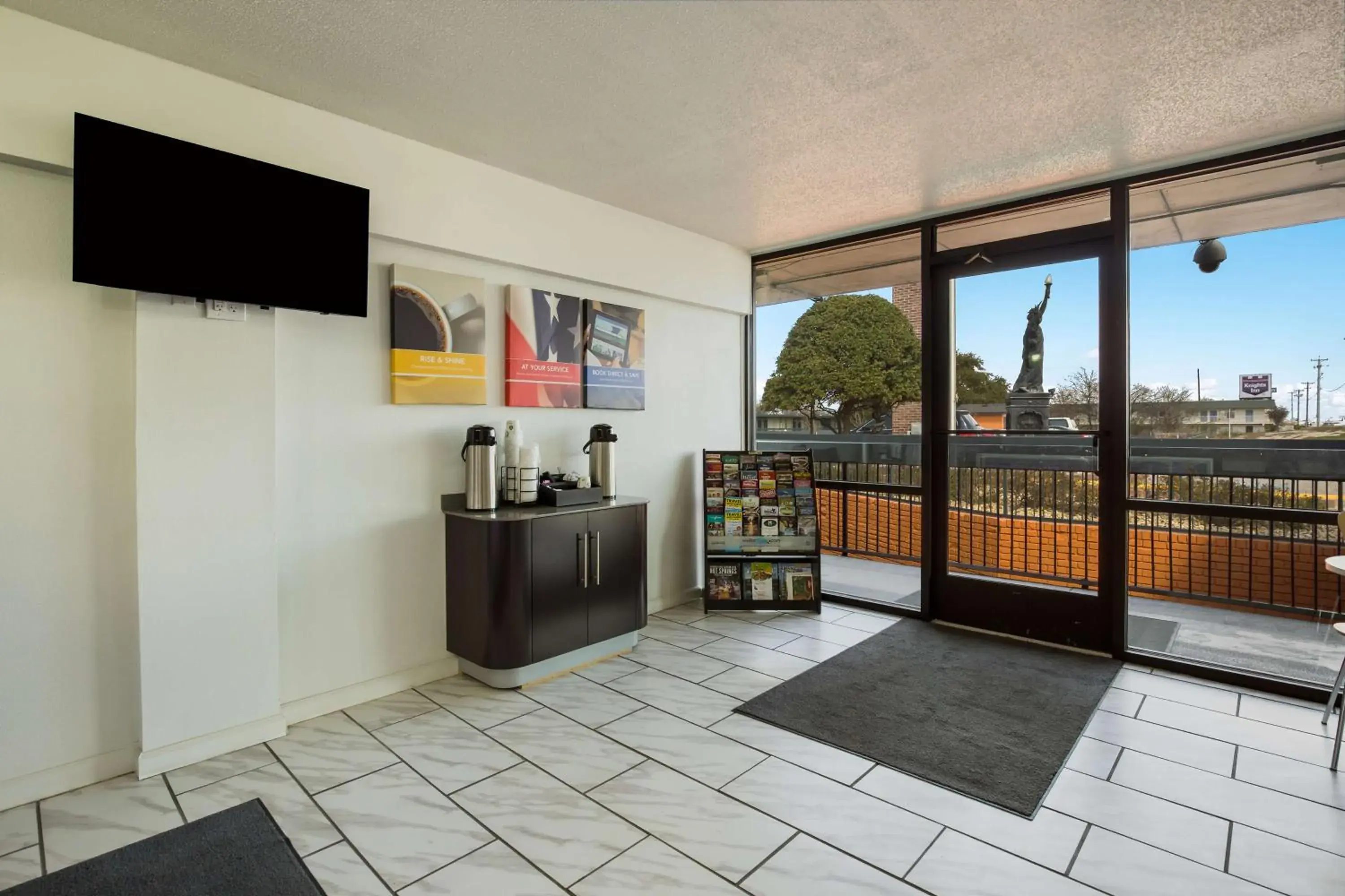 Lobby or reception in Motel 6-Temple, TX Lobby or reception in Motel 6-Temple, TX