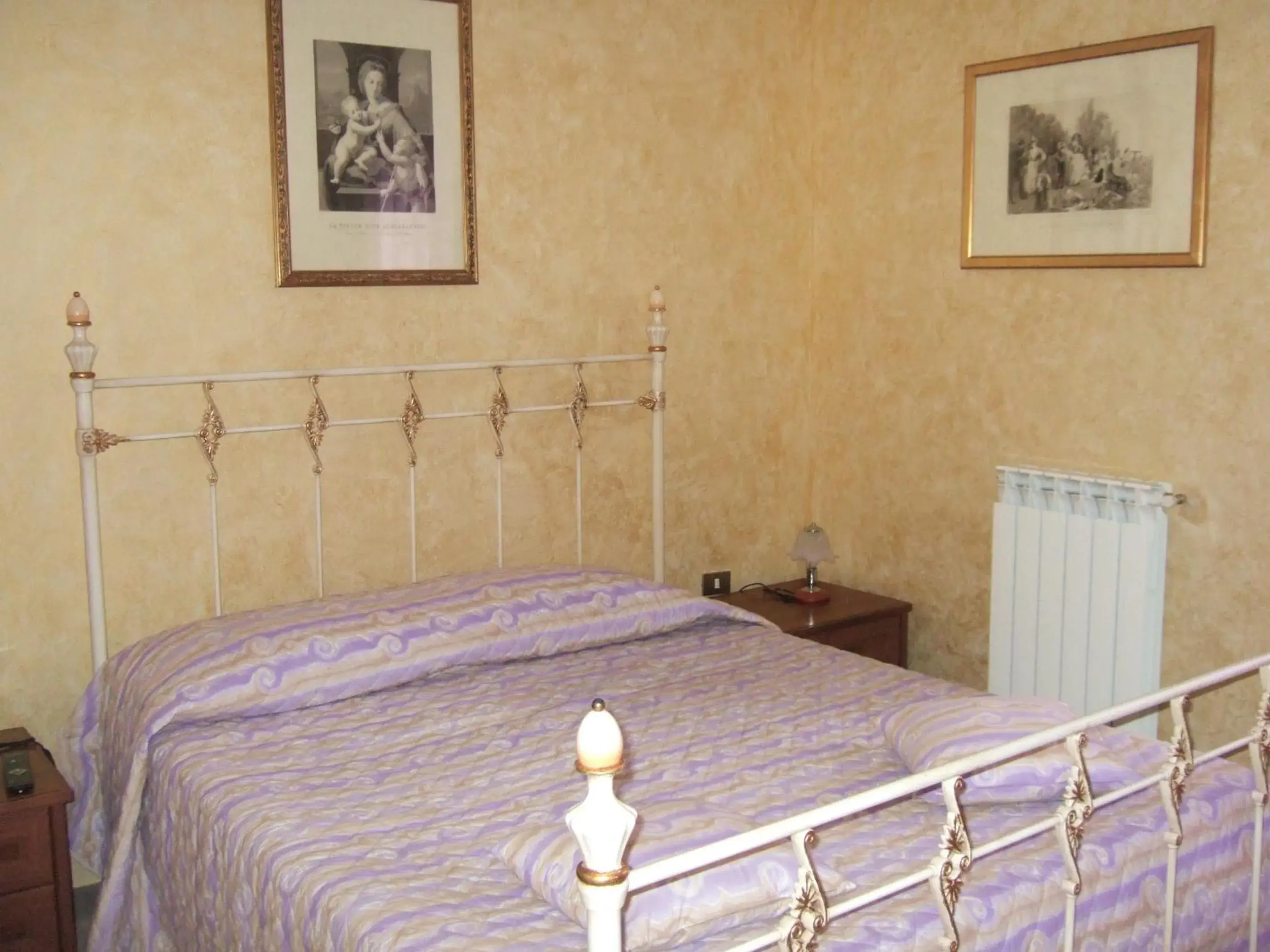 Double Room - single occupancy in Bed & Breakfast Garrupa Double Room - single occupancy in Bed & Breakfast Garrupa