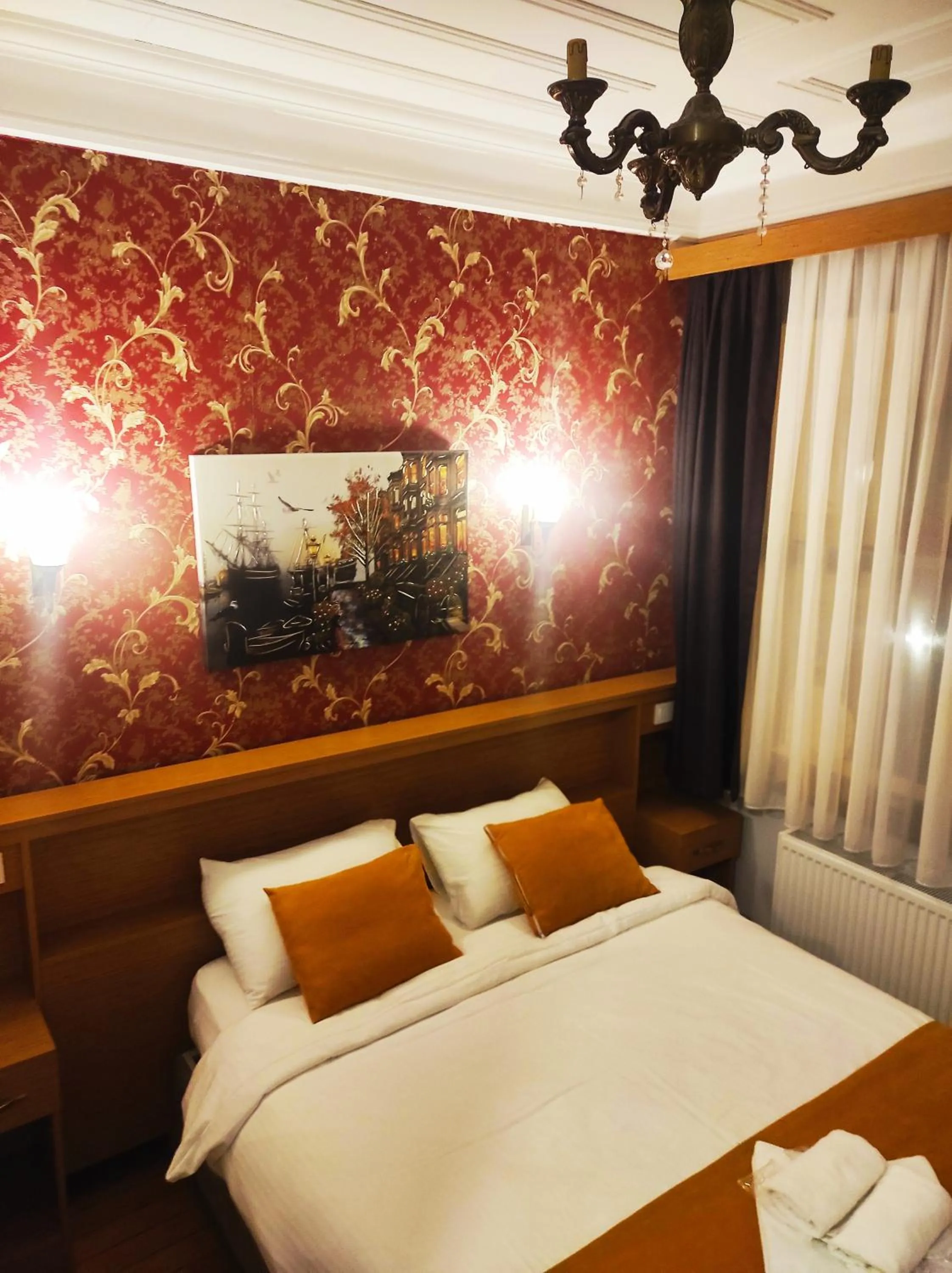 Bed in Lebon Hotel Old City