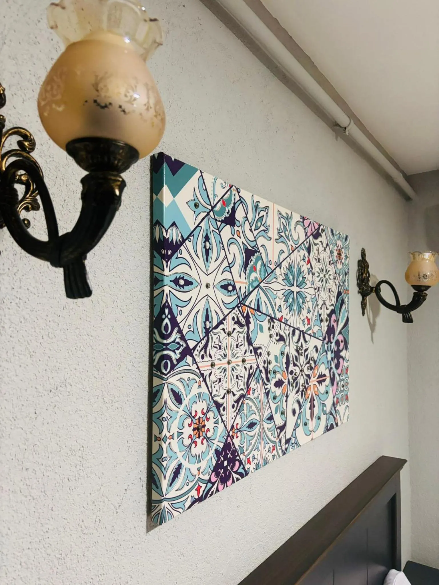 Decorative detail in Lebon Hotel Old City