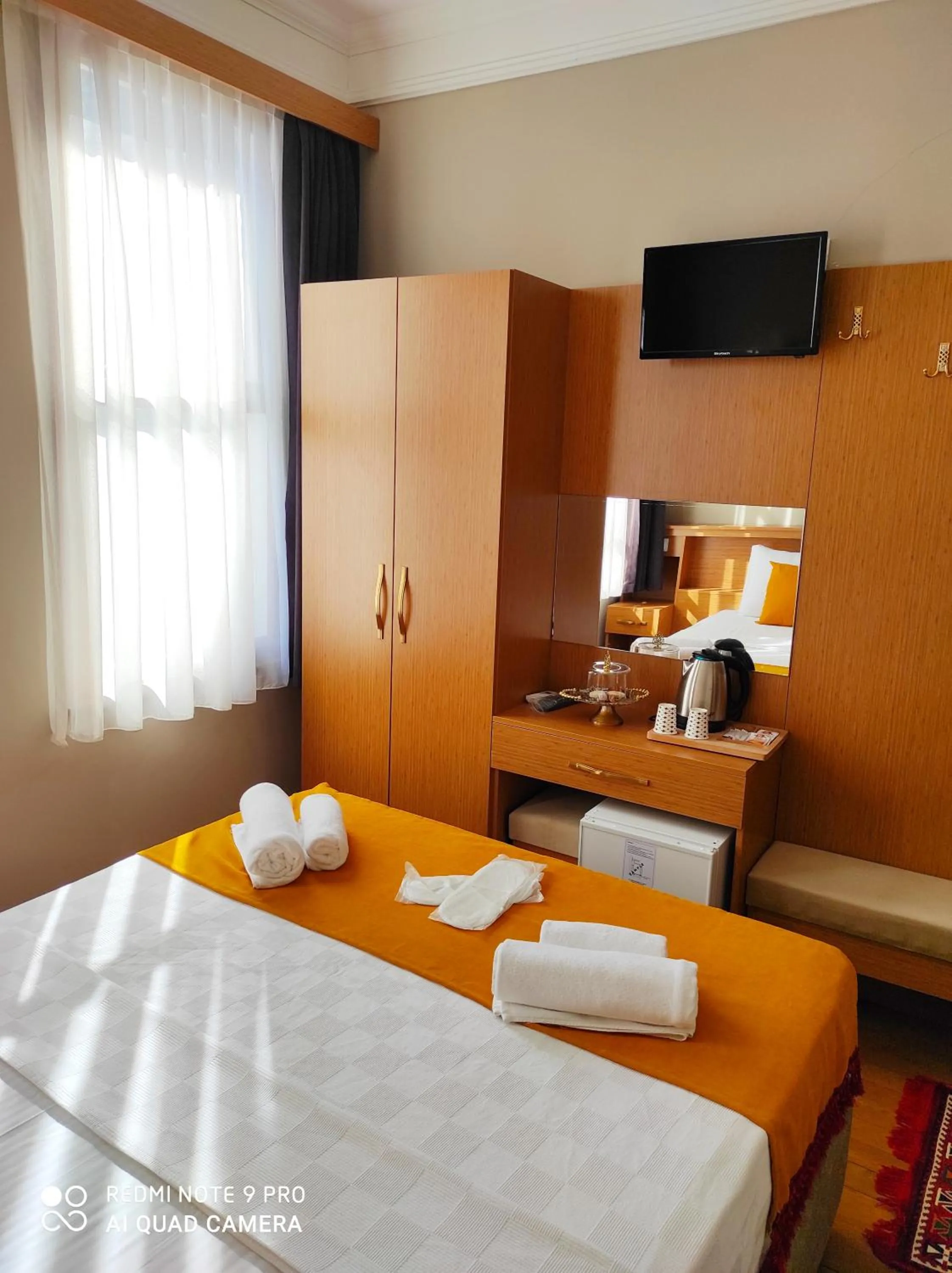 Photo of the whole room, Bed in Lebon Hotel Old City